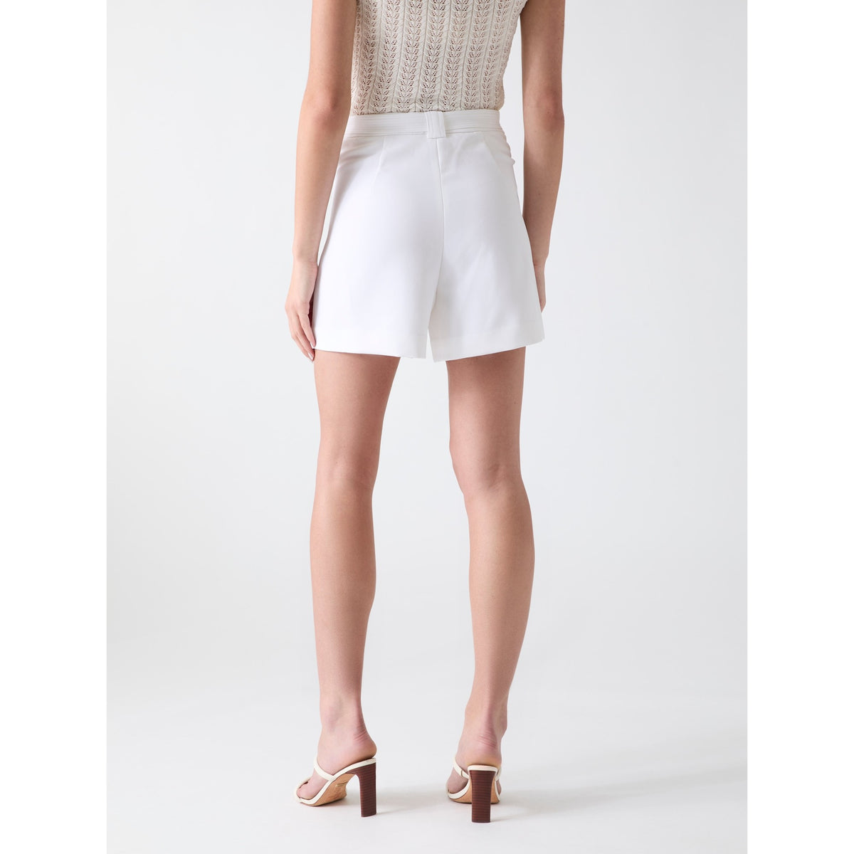 NEW_VALENTINA_SHORT_W5GD0IWH9Y2_G011_Image_3