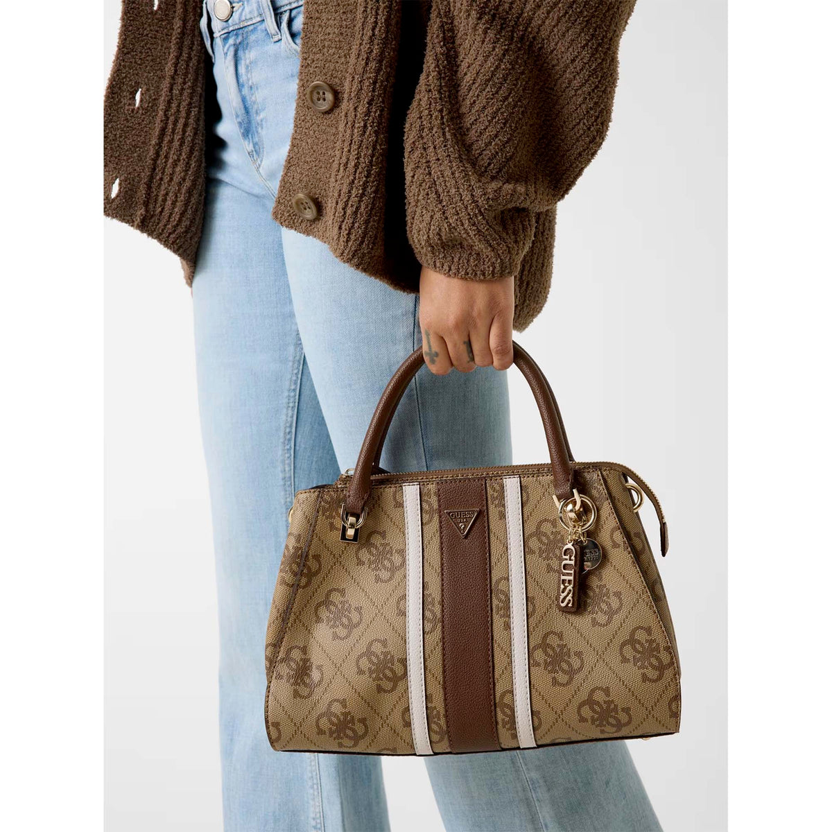 NOELLE_II_LUXURY_SATCHEL_HWSS9672070_LGW_Image_6