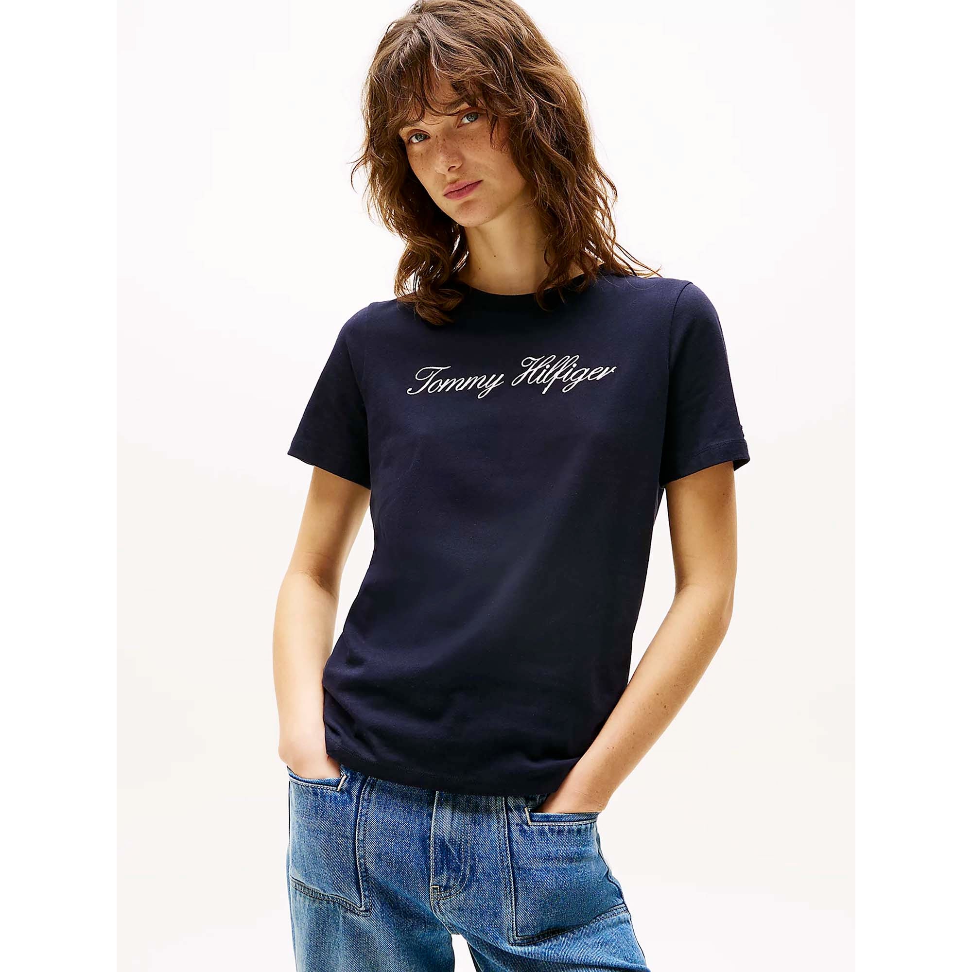 NOS_SCRIPT_REGULAR_C-NK_SS_WW0WW43459_02G_Image_2