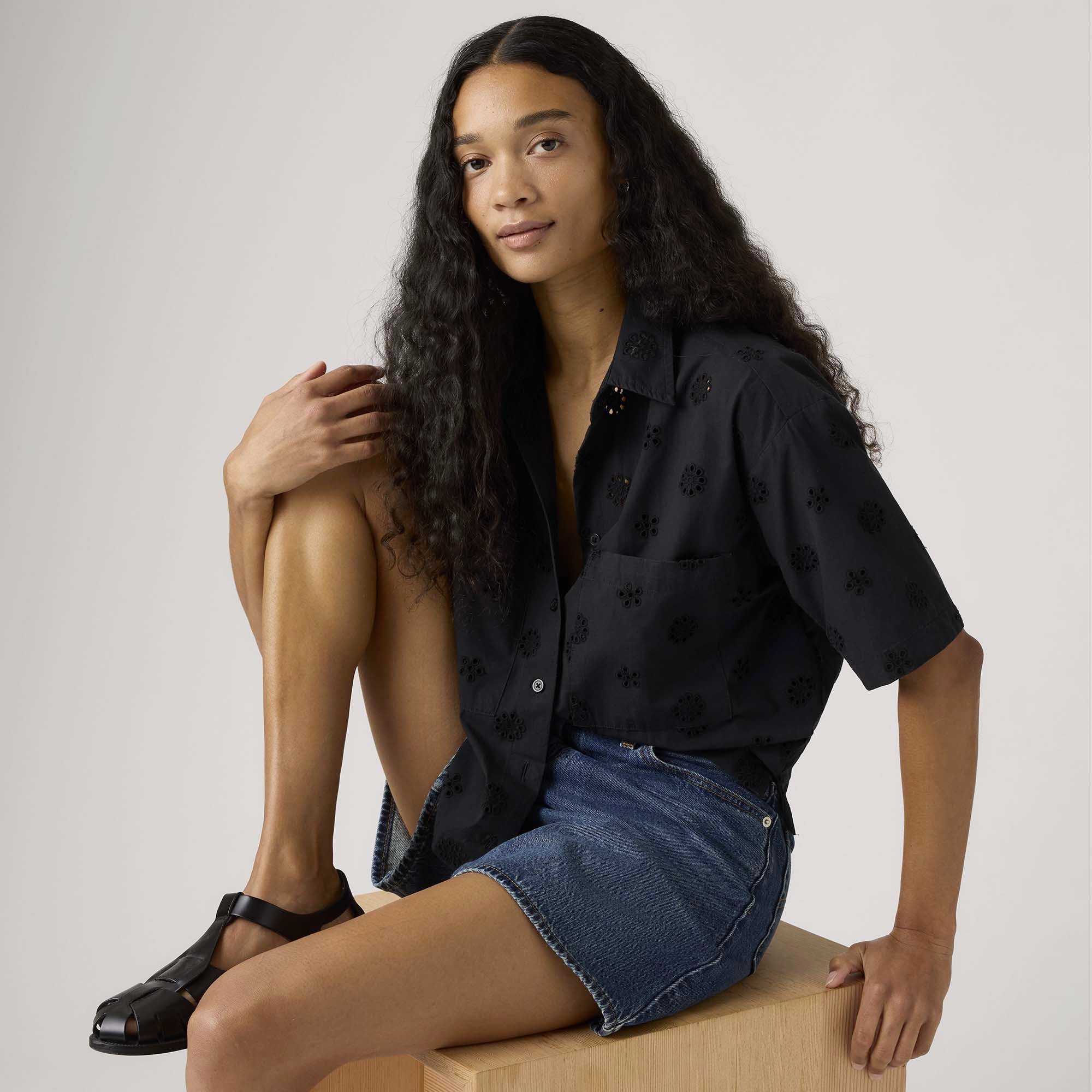 NOVELTY_HARLIE_SS_CROPPED_SHIR_005O8_0001_Image_4