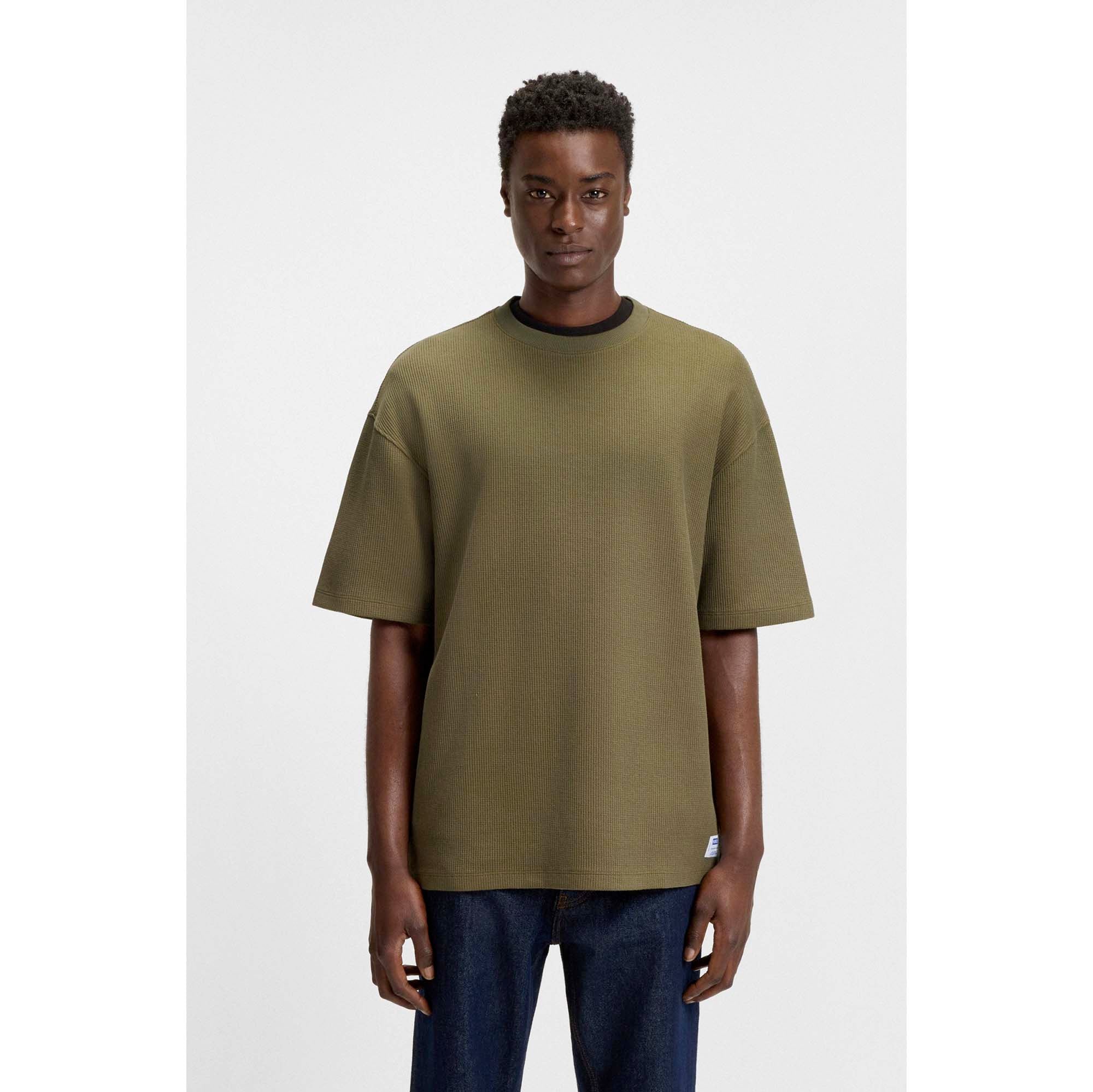 NUWAFFLE_10268873_01_50534434_345_Image_2