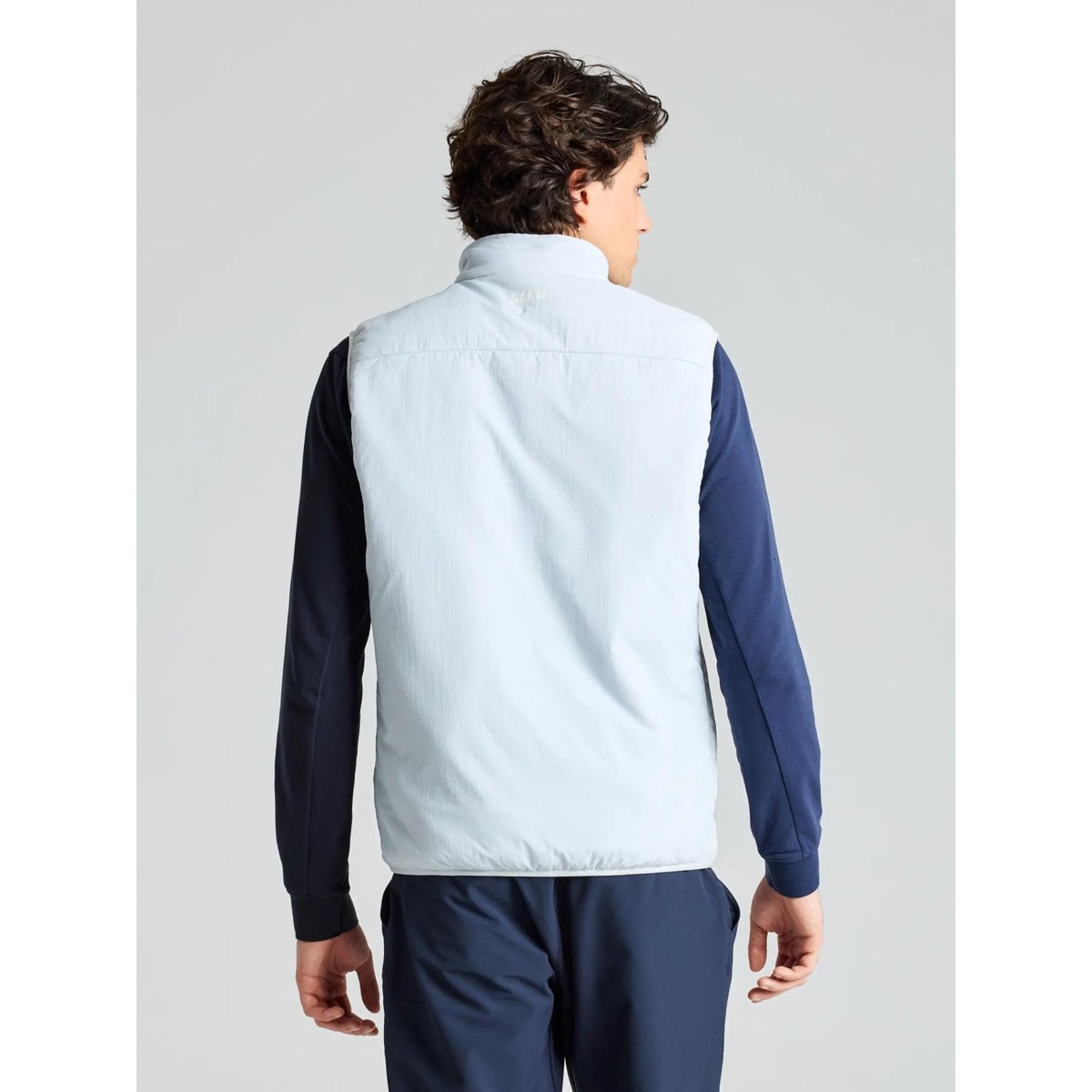OD_HYBRID_VEST_A126005S00_W68_Image_3