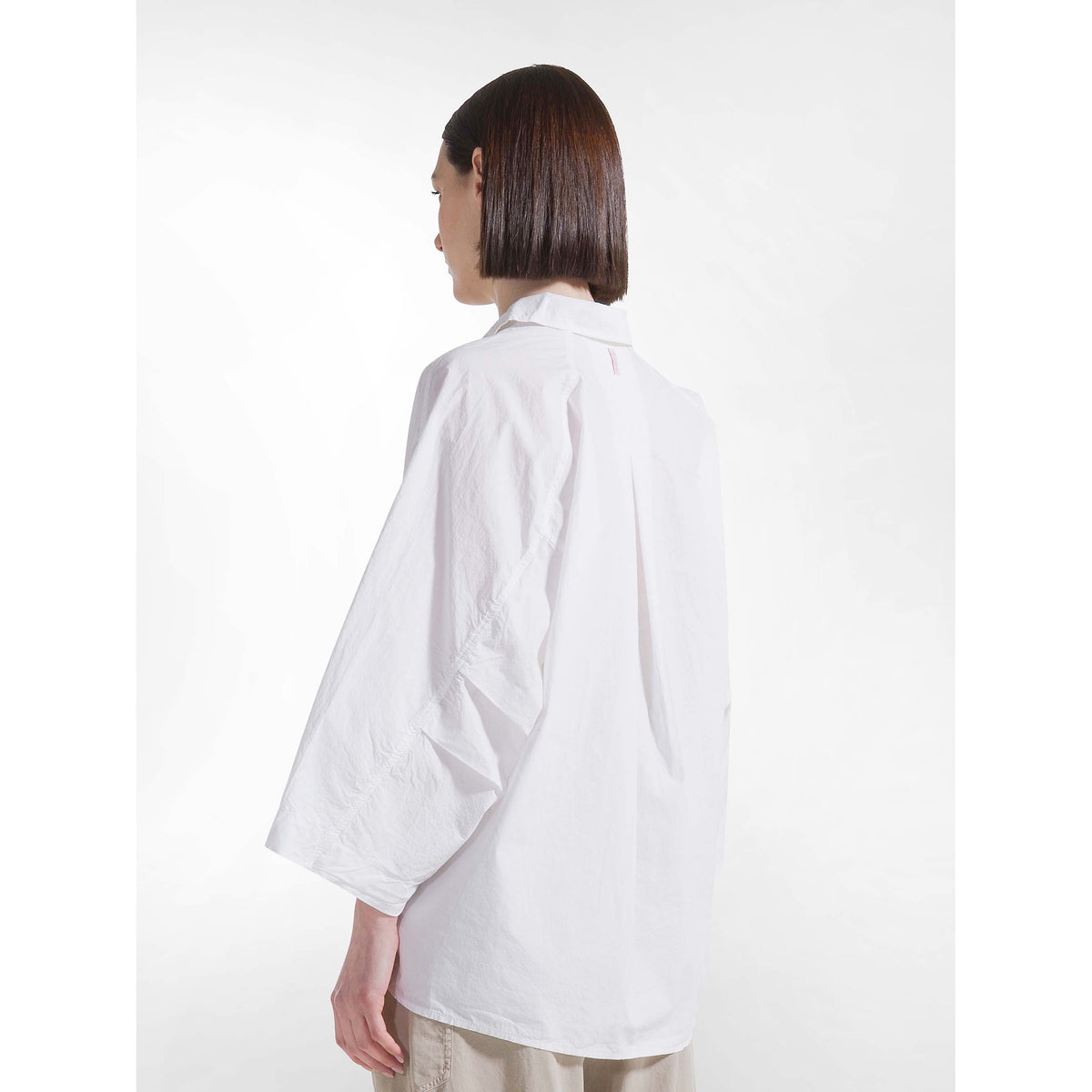 PARACHUTE_SHIRT_D42720_10001_Image_4