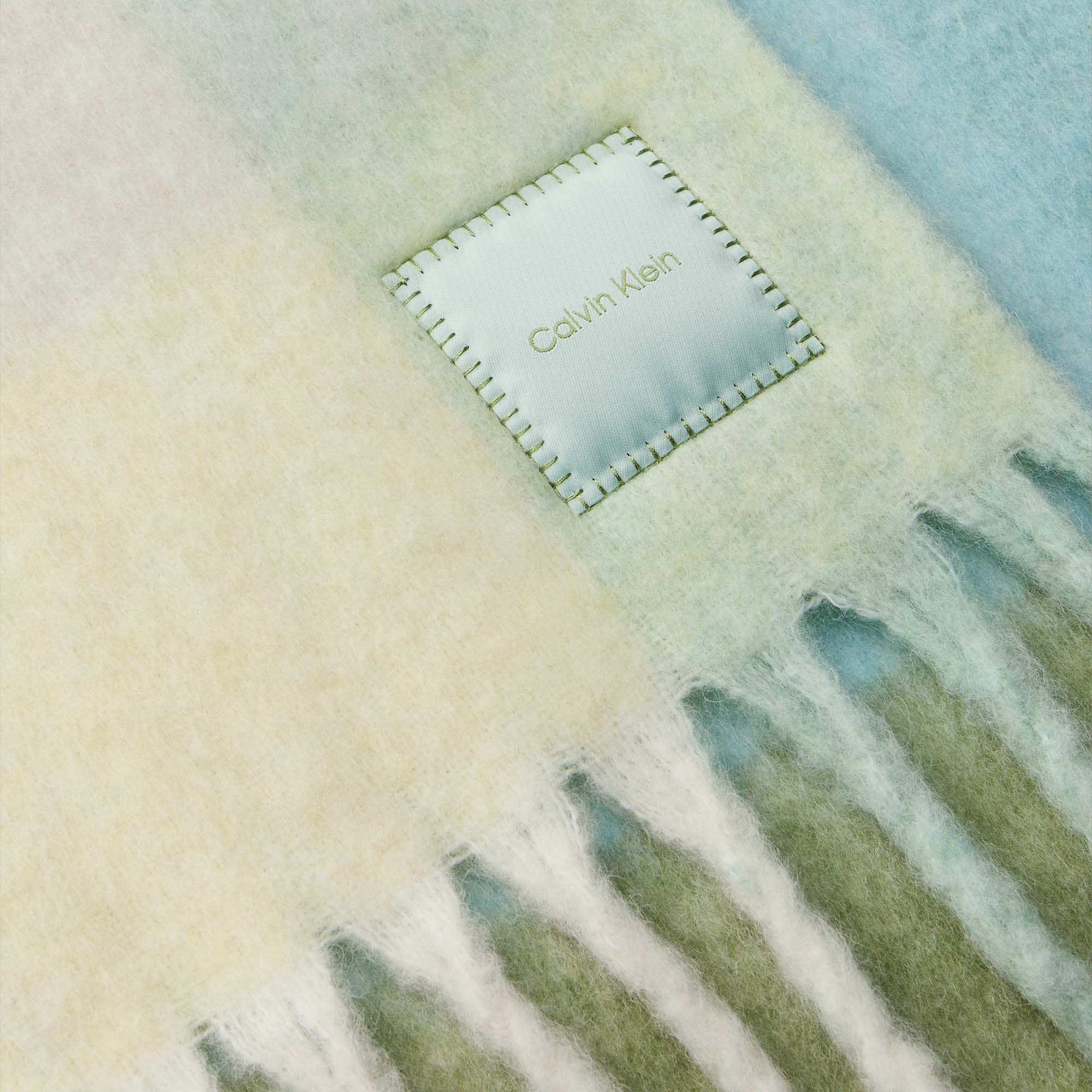 PATCH_BRUSHED_CHECKED_SCARF_LV04D8070G_ZI9_Image_2