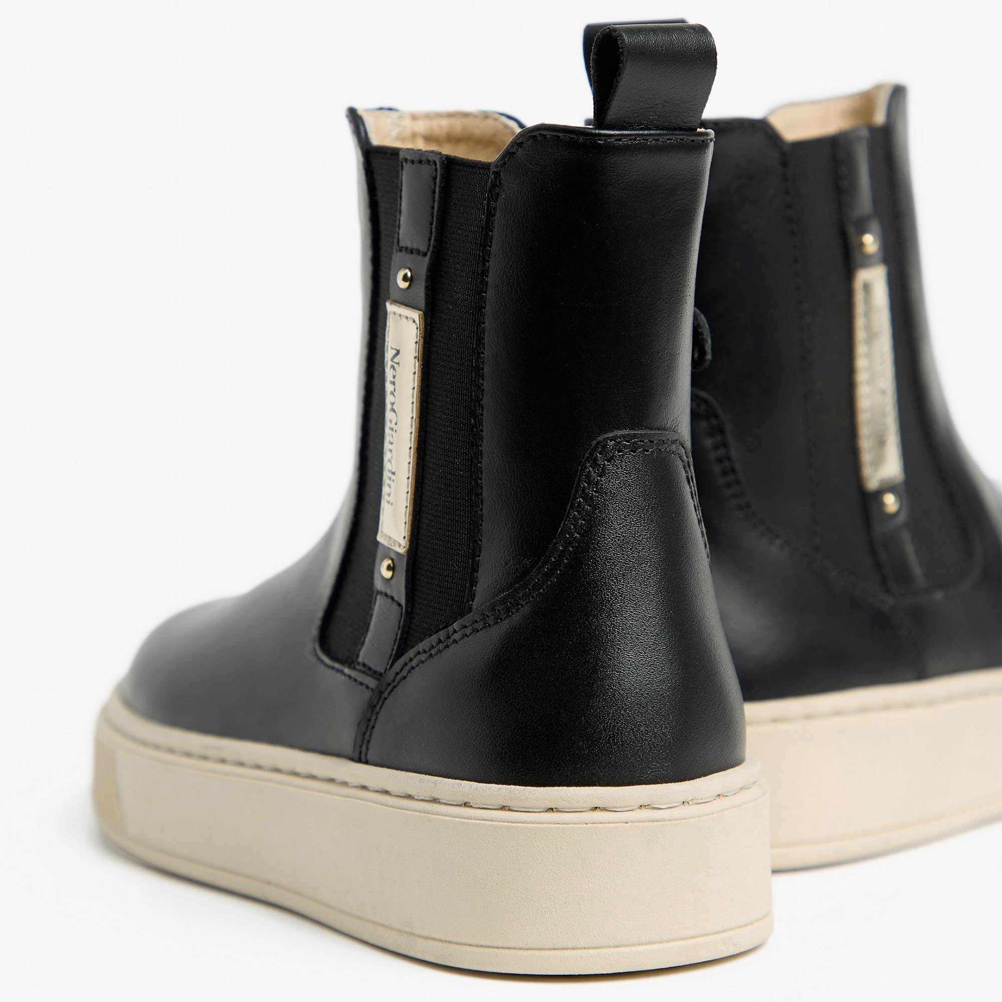 PERSEO_TBRILL_PLATINO_6074_TR_DELIA_KIABI_GESSO_I533401F_100_Image_3