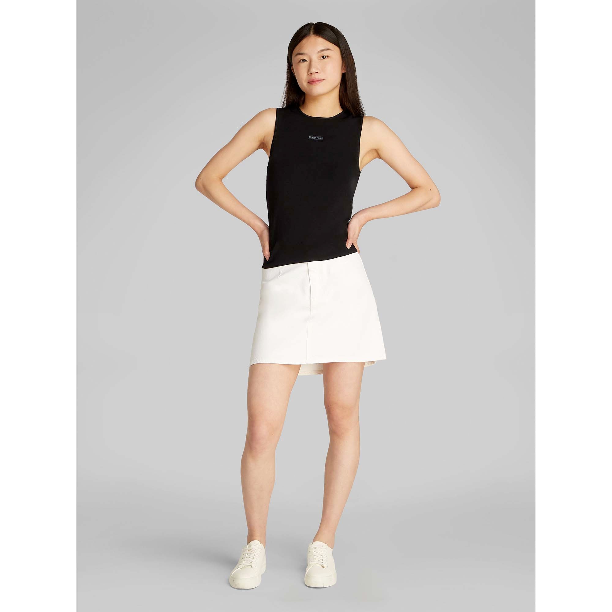 PLACED_INST_SWEATER_J20J225232_BEH_Image_3
