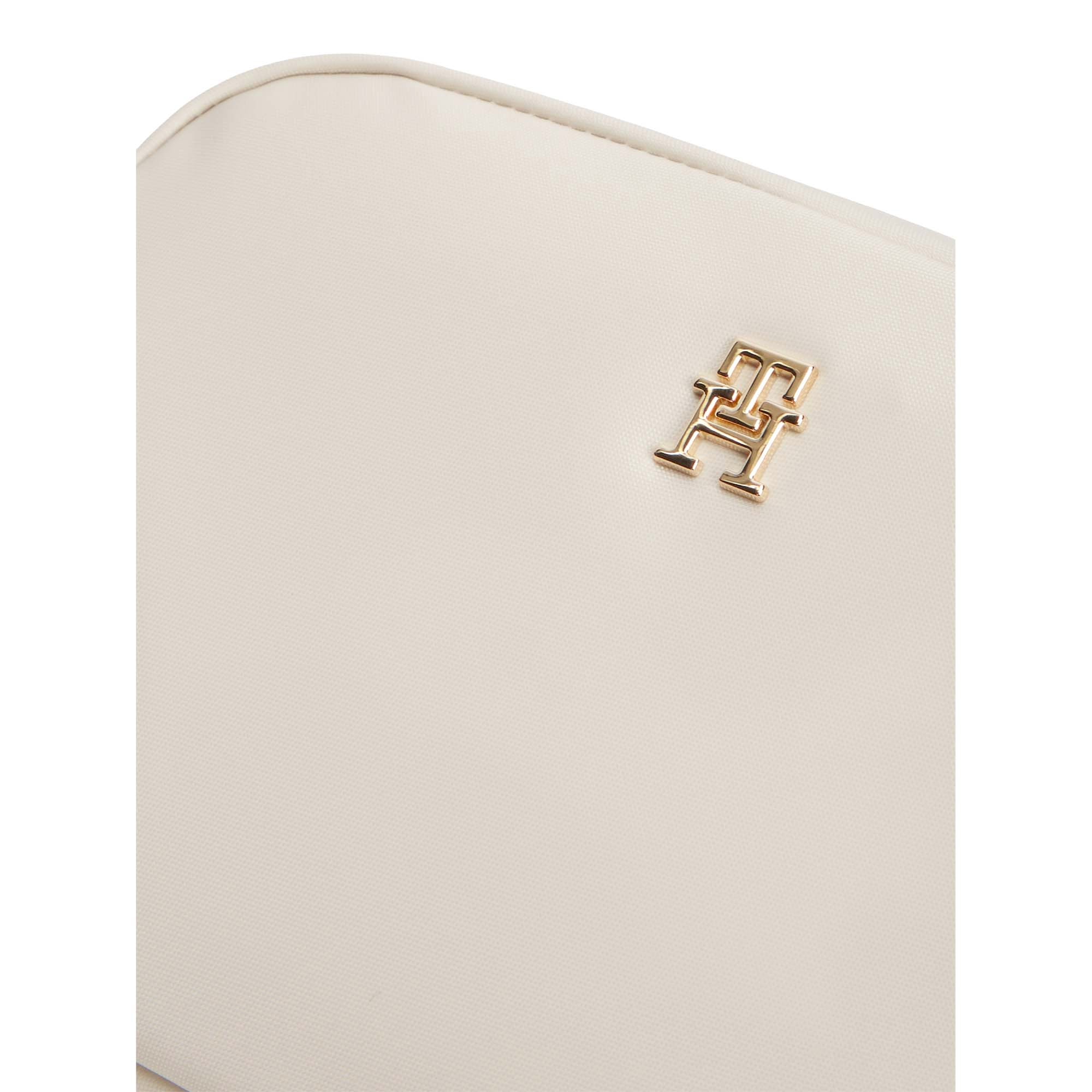 POPETTE_CAMERA_BAG_AW0AW17704_AEO_Image_4