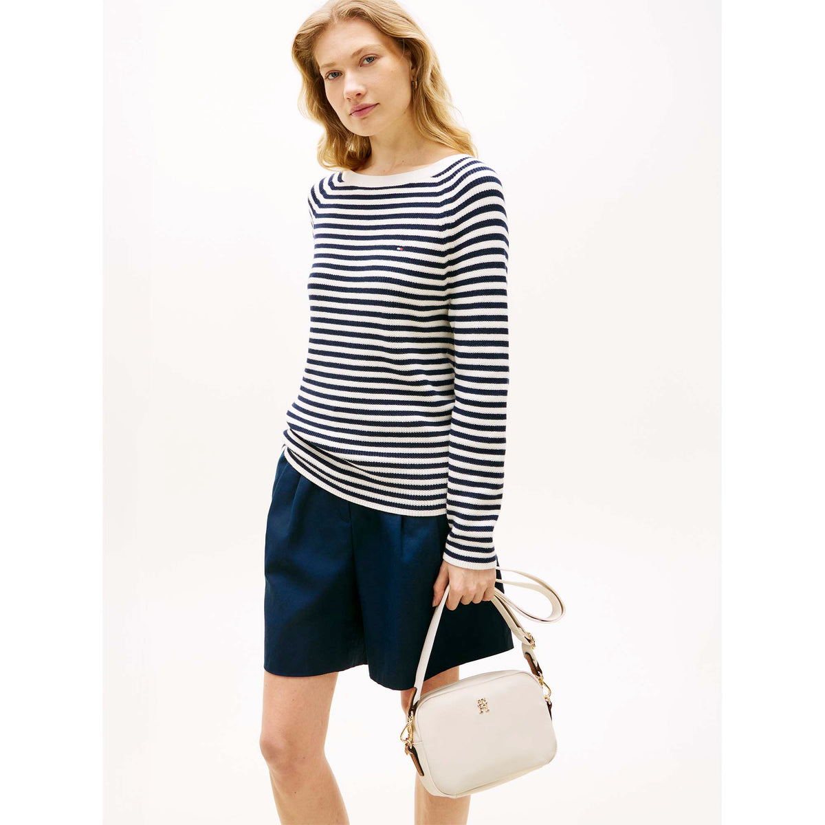 POPETTE_CAMERA_BAG_AW0AW17704_AEO_Image_5
