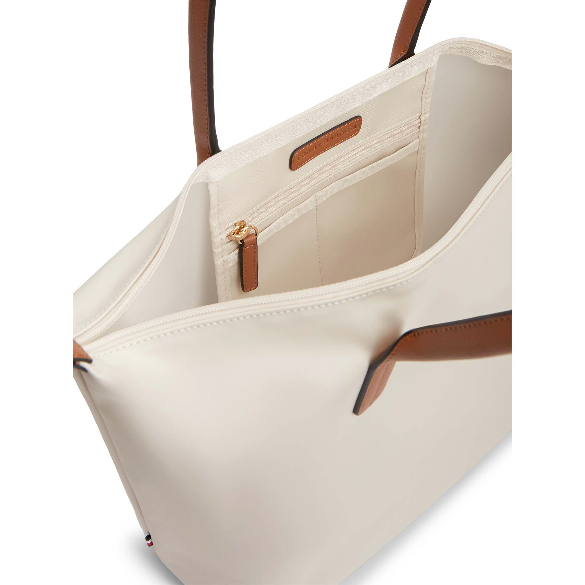 POPETTE_TOTE_AW0AW17711_AEO_Image_4