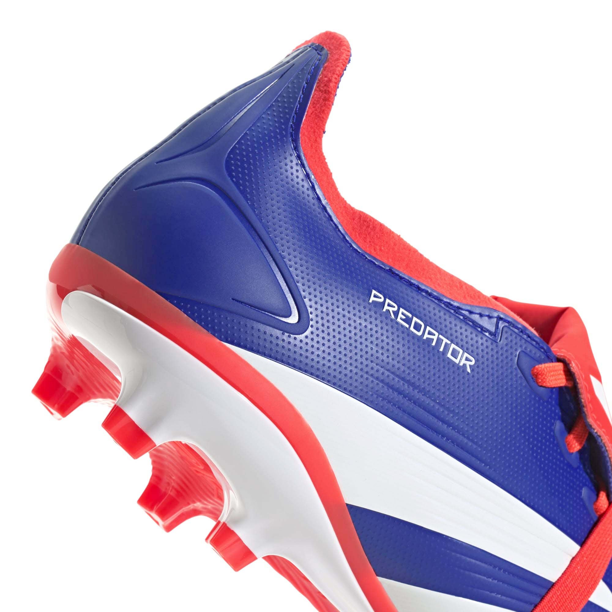 PREDATOR_LEAGUE_FT_FG_JP7209_LUCBLUF_Image_5