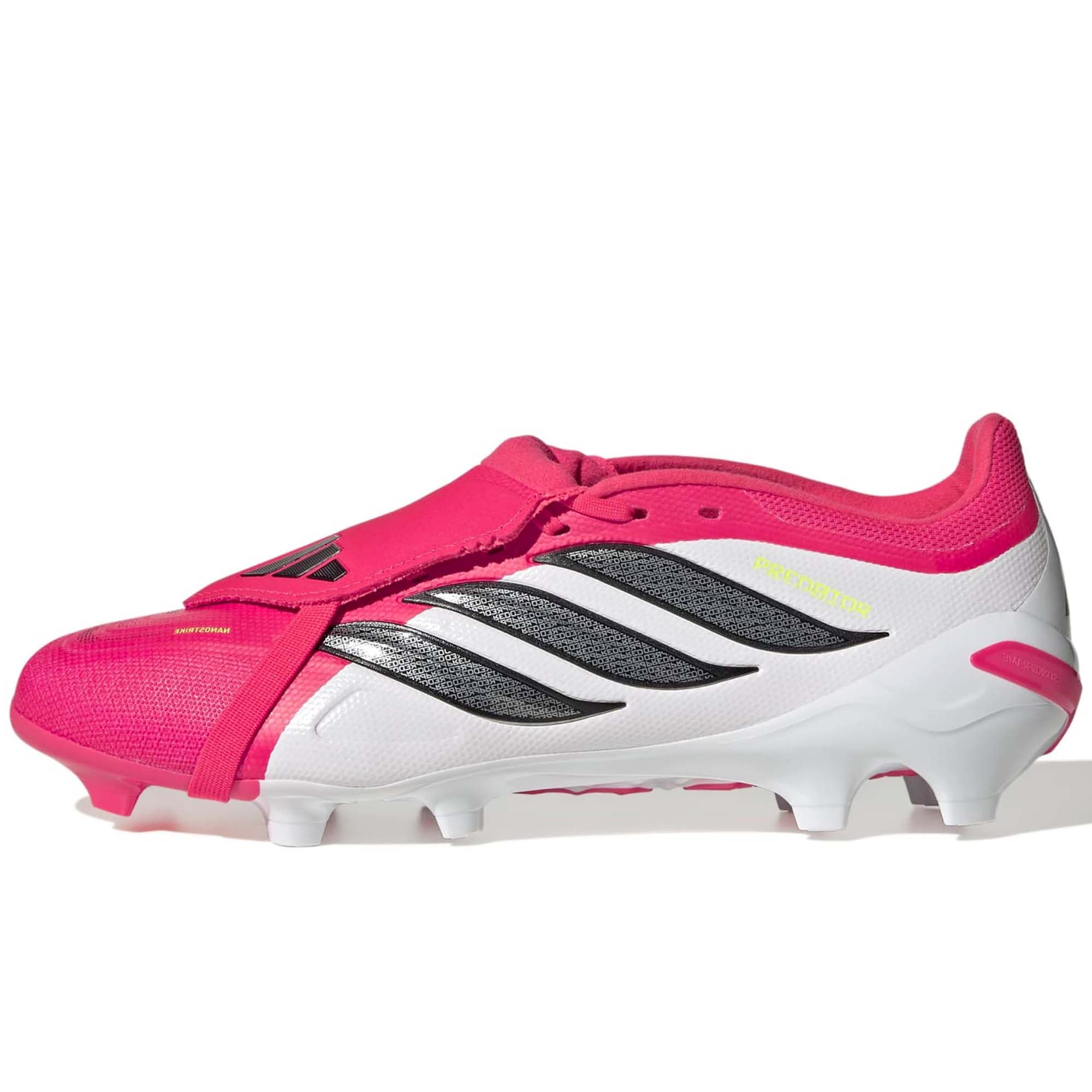 PREDATOR_LEAGUE_FT_JS0422_LUCREDC_Image_1