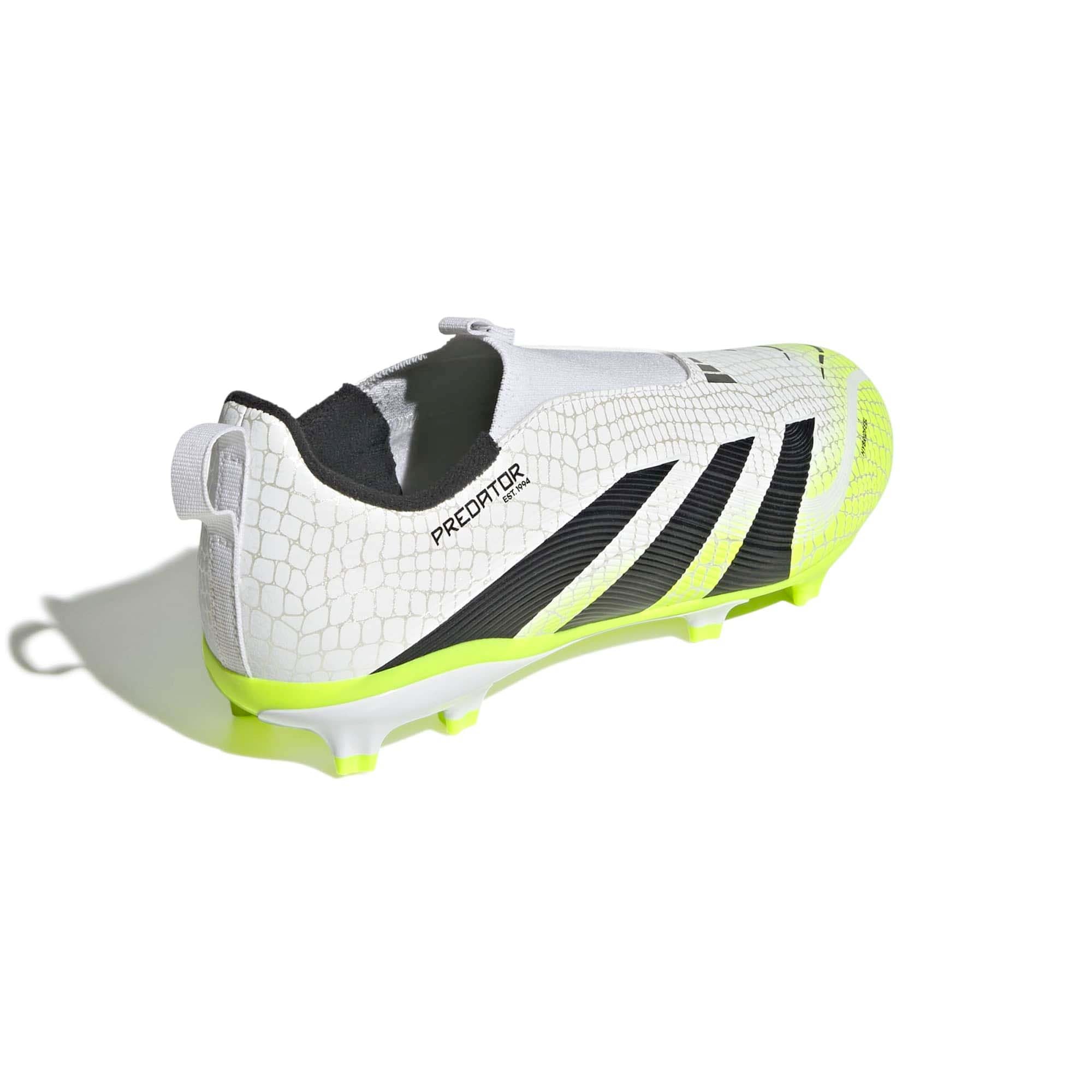 PREDATOR_LEAGUE_LL_JI1126_FTWWHTC_Image_4