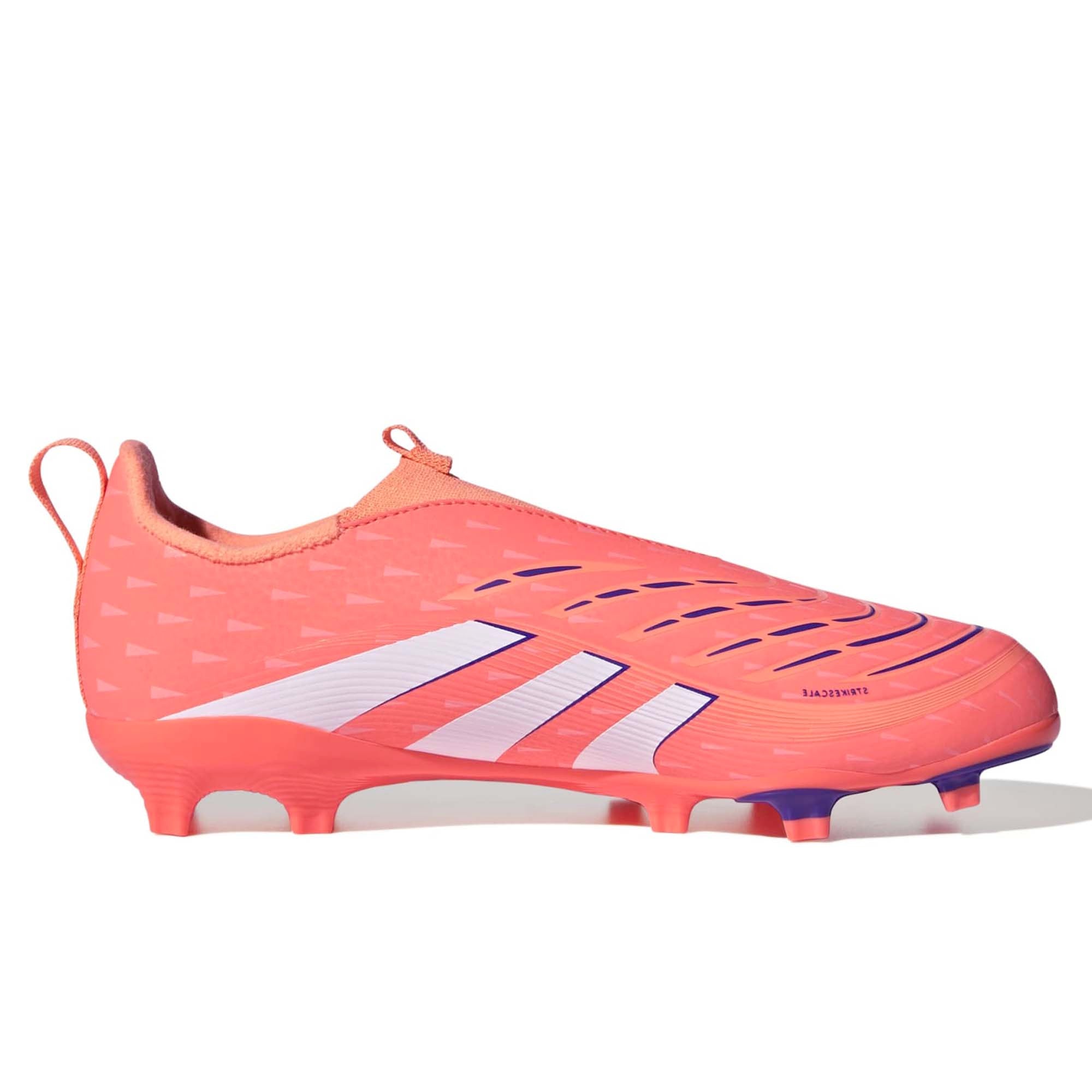 PREDATOR_LEAGUE_LL_JI1127_SIGCORF_Image_3