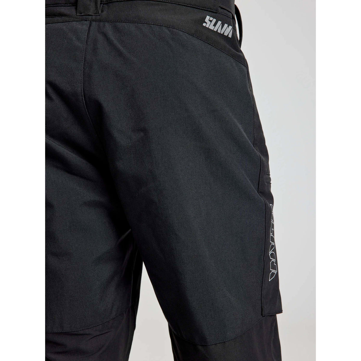 PRO_TECH_PANT_A104008S00_W01_Image_5