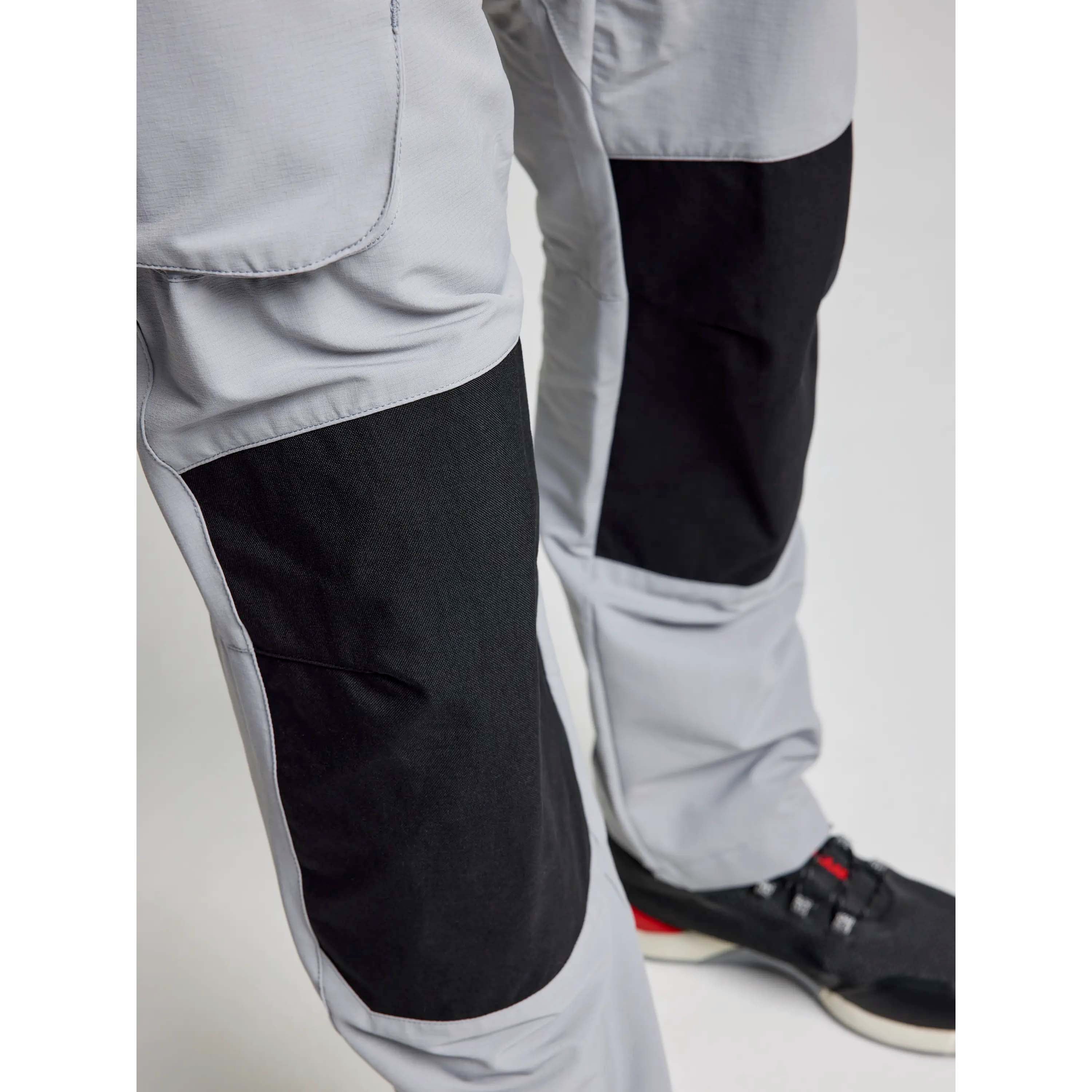 PRO_TECH_PANT_A104008S00_W05_Image_6