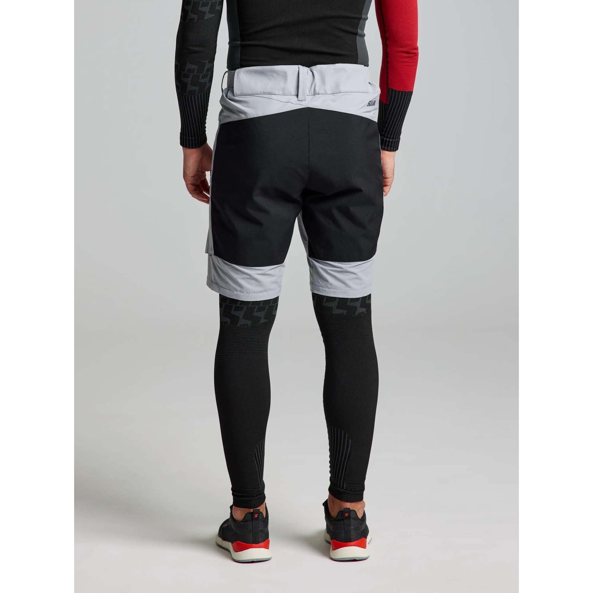 PRO_TECH_SHORT_A140007S01_W05_Image_2