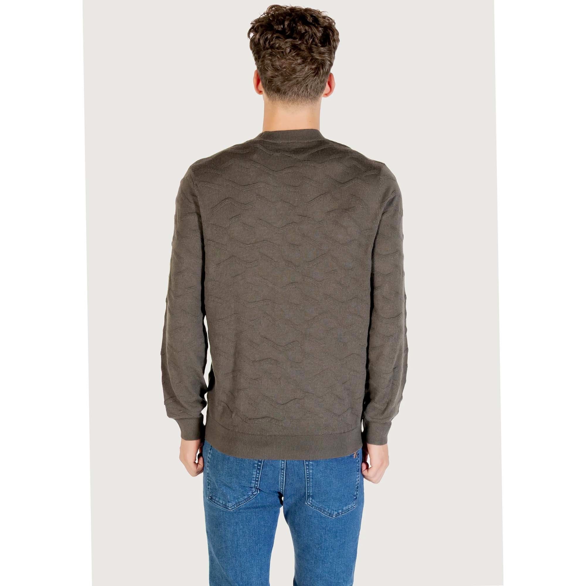 PULLOVER_XM001560AF11982_F7010_Image_4