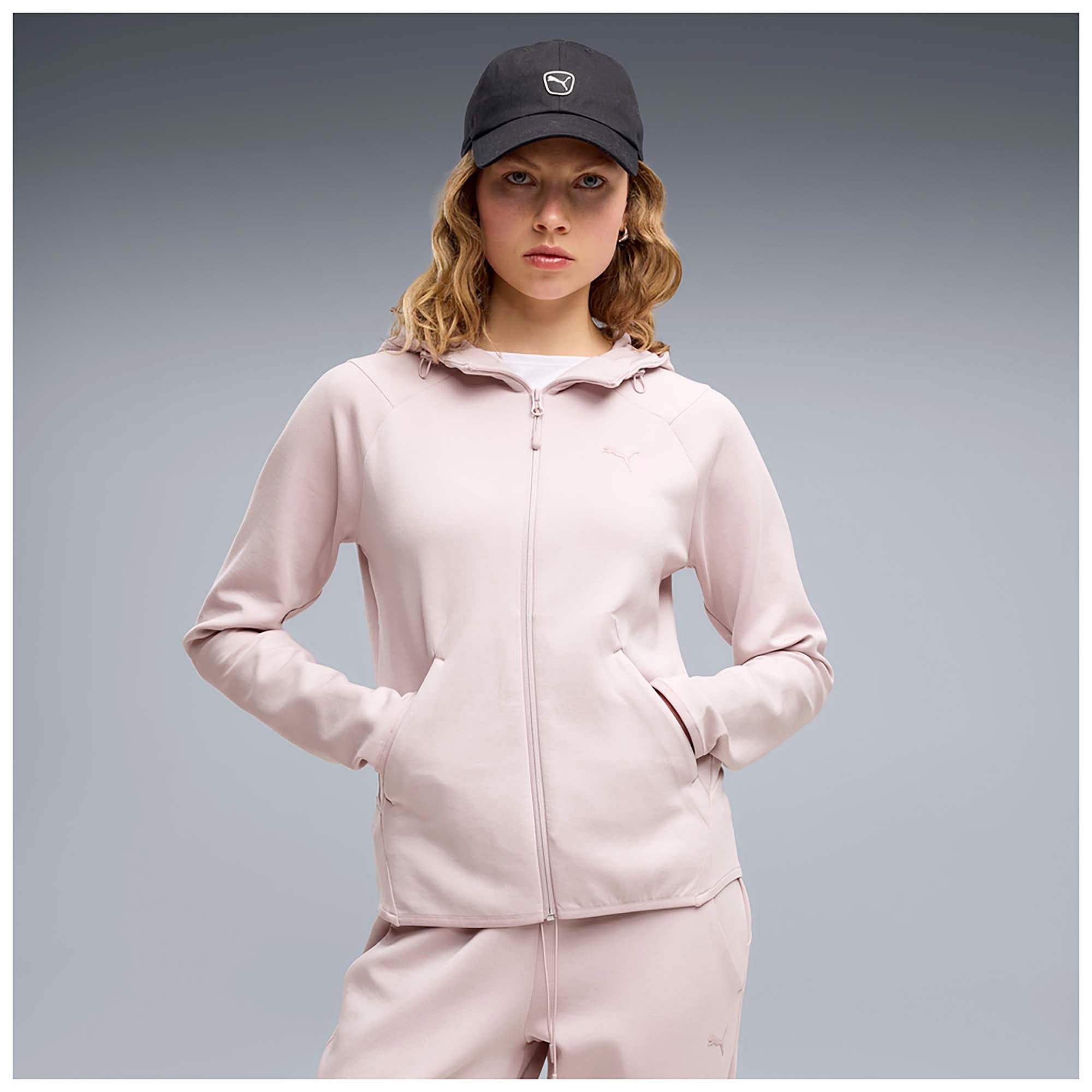 PUMATECH_SENSE_FULL-ZIP_JACKET_DK_694039_49_Image_2