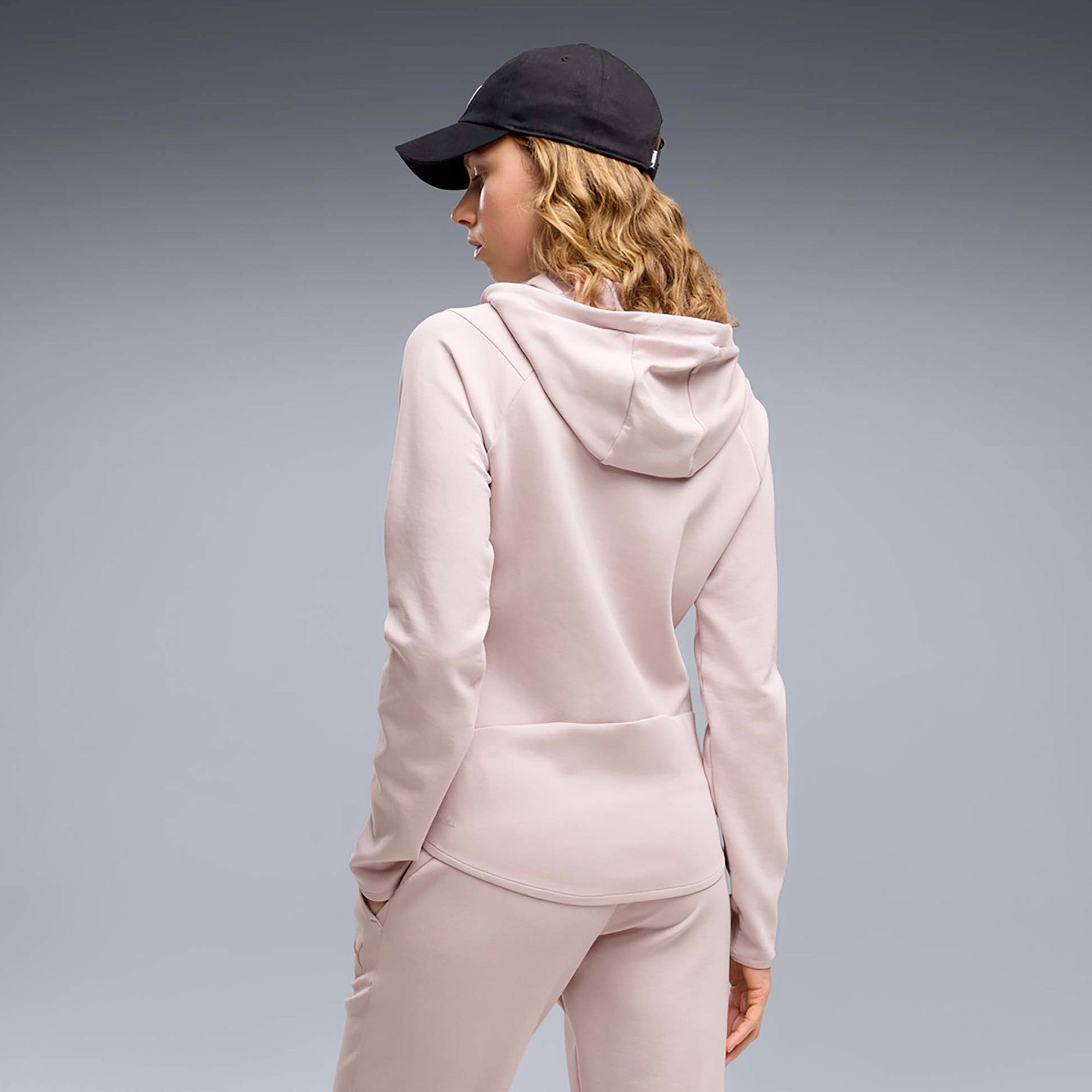 PUMATECH_SENSE_FULL-ZIP_JACKET_DK_694039_49_Image_3