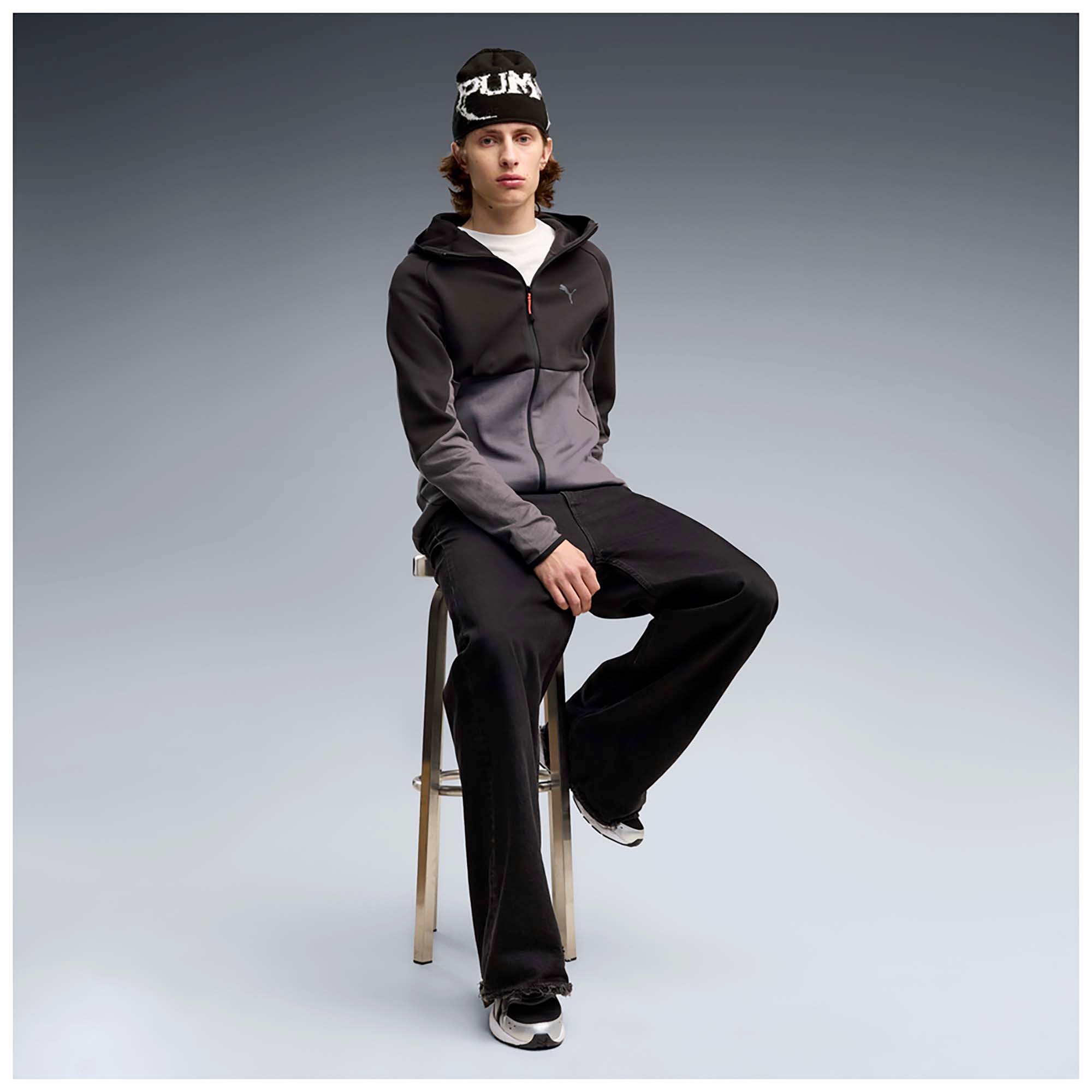 PUMATECH_SLIM_ELEVATED_FULL-ZIP_HOODIE_DK_693951_34_Image_4