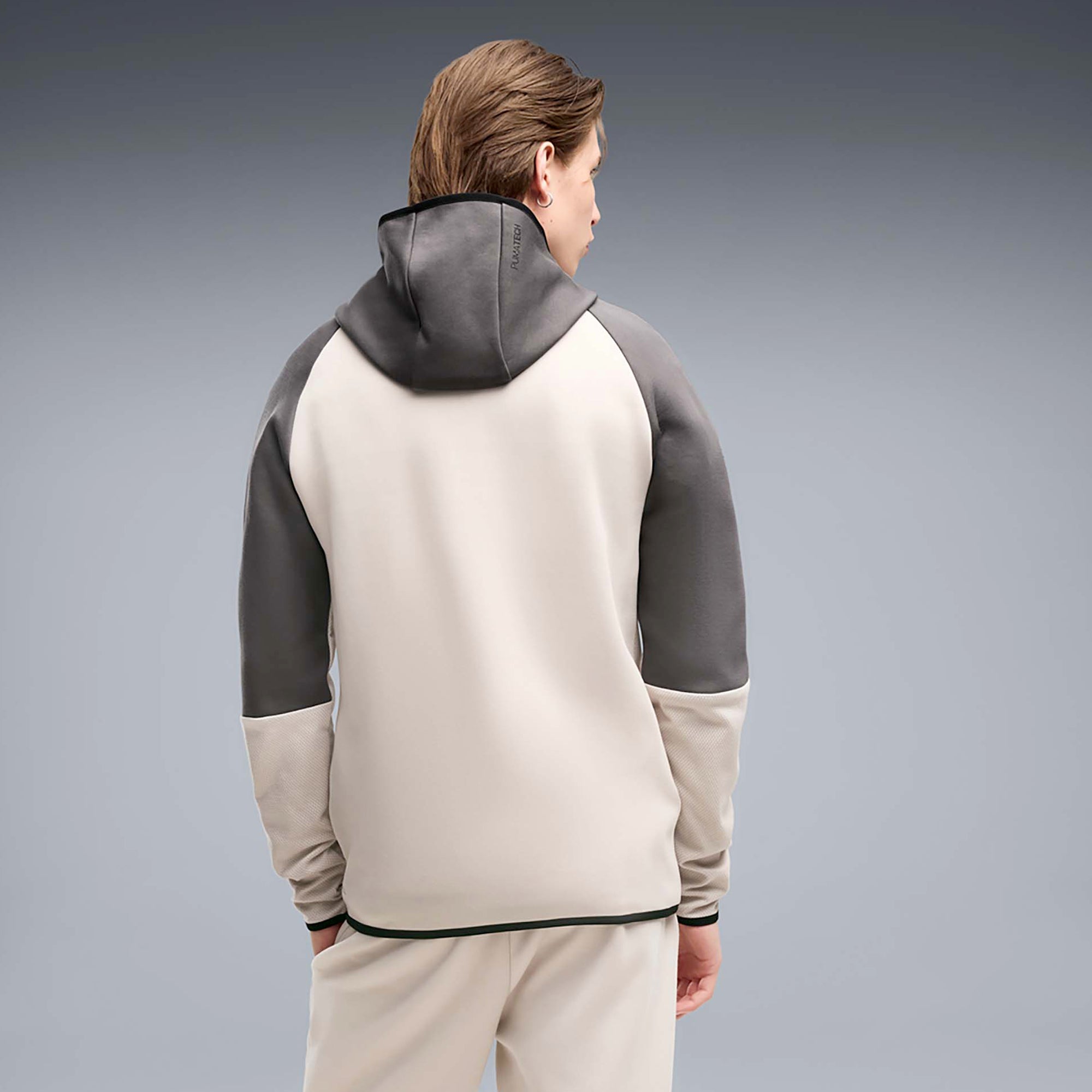 PUMATECH_SLIM_ELEVATED_FULL-ZIP_HOODIE_DK_693951_82_Image_3