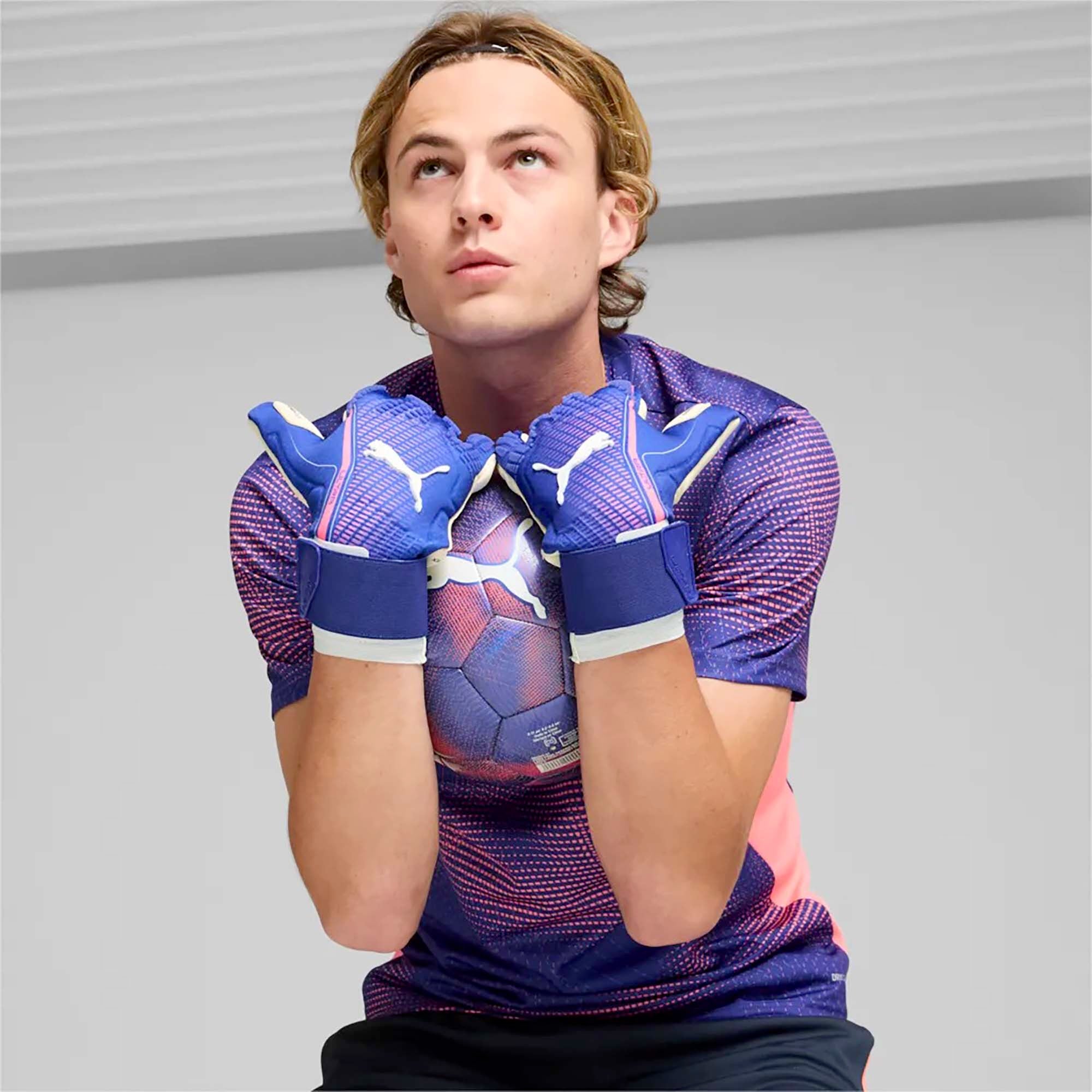 PUMA_ULTRA_ULTIMATE_HYBRID_041948_01_Image_2