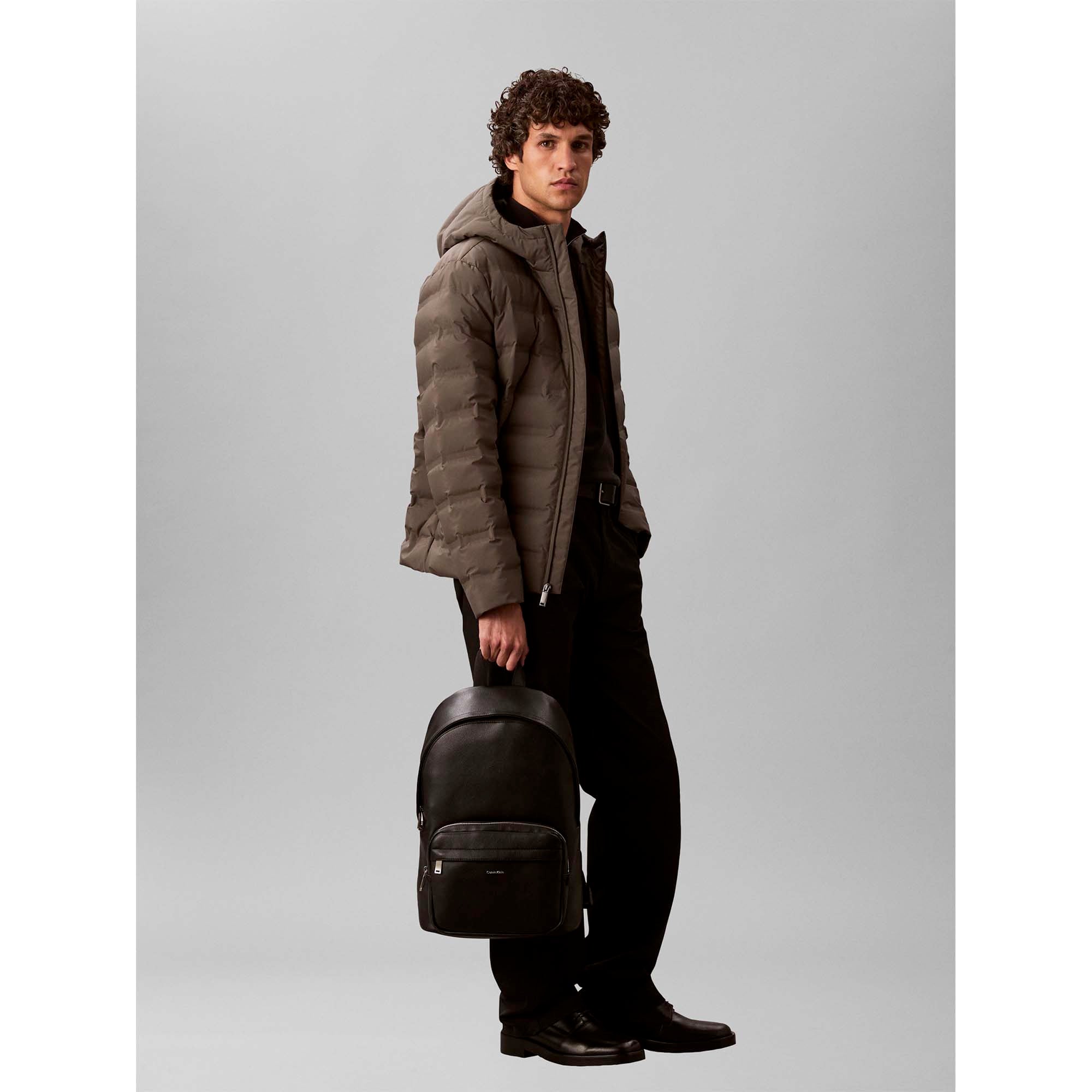 RAISED_ROUND_BACKPACK_LV04D3155G_UB1_Image_5