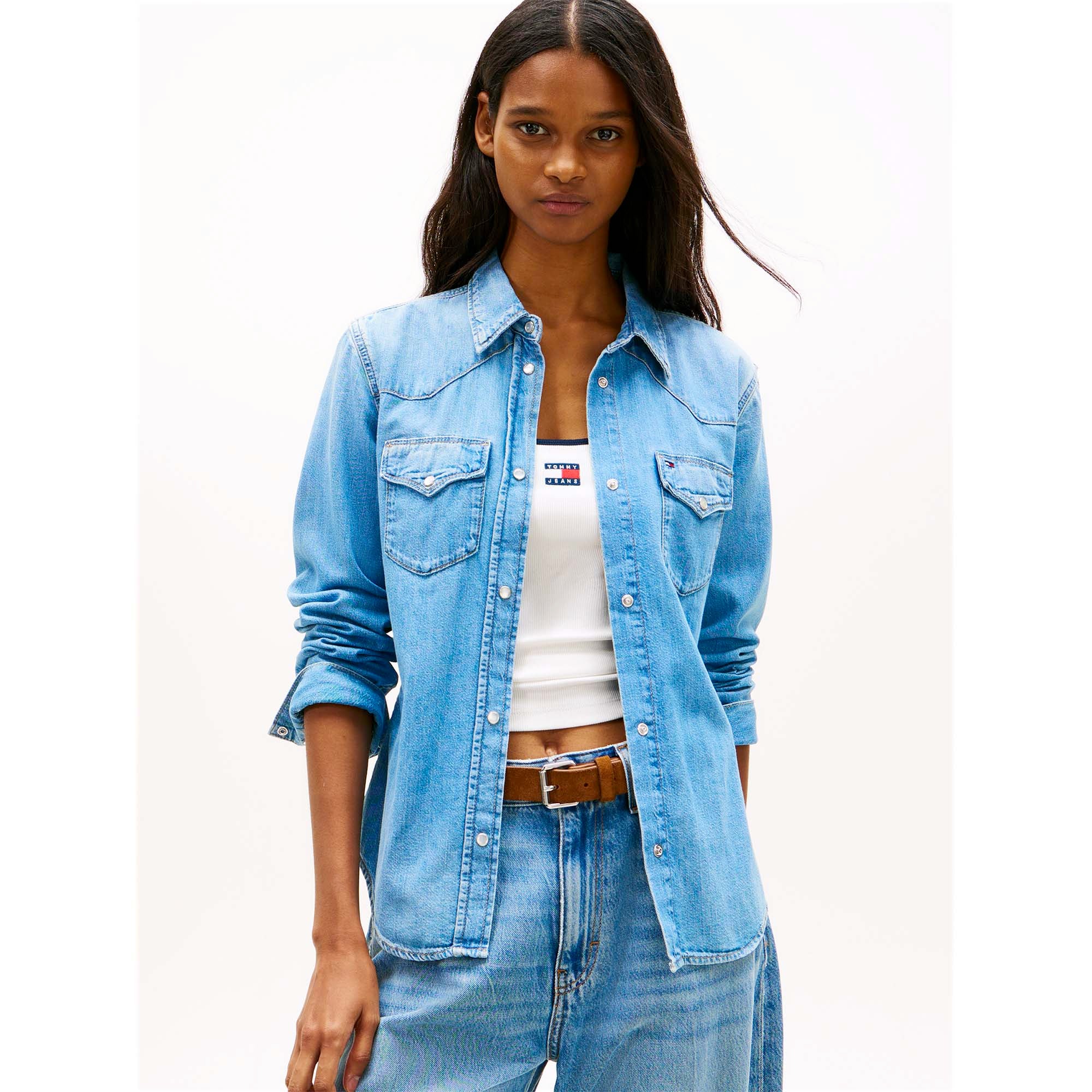 REG_WSTRN_DENIM_SHIR_DW0DW22737_1AB_Image_2