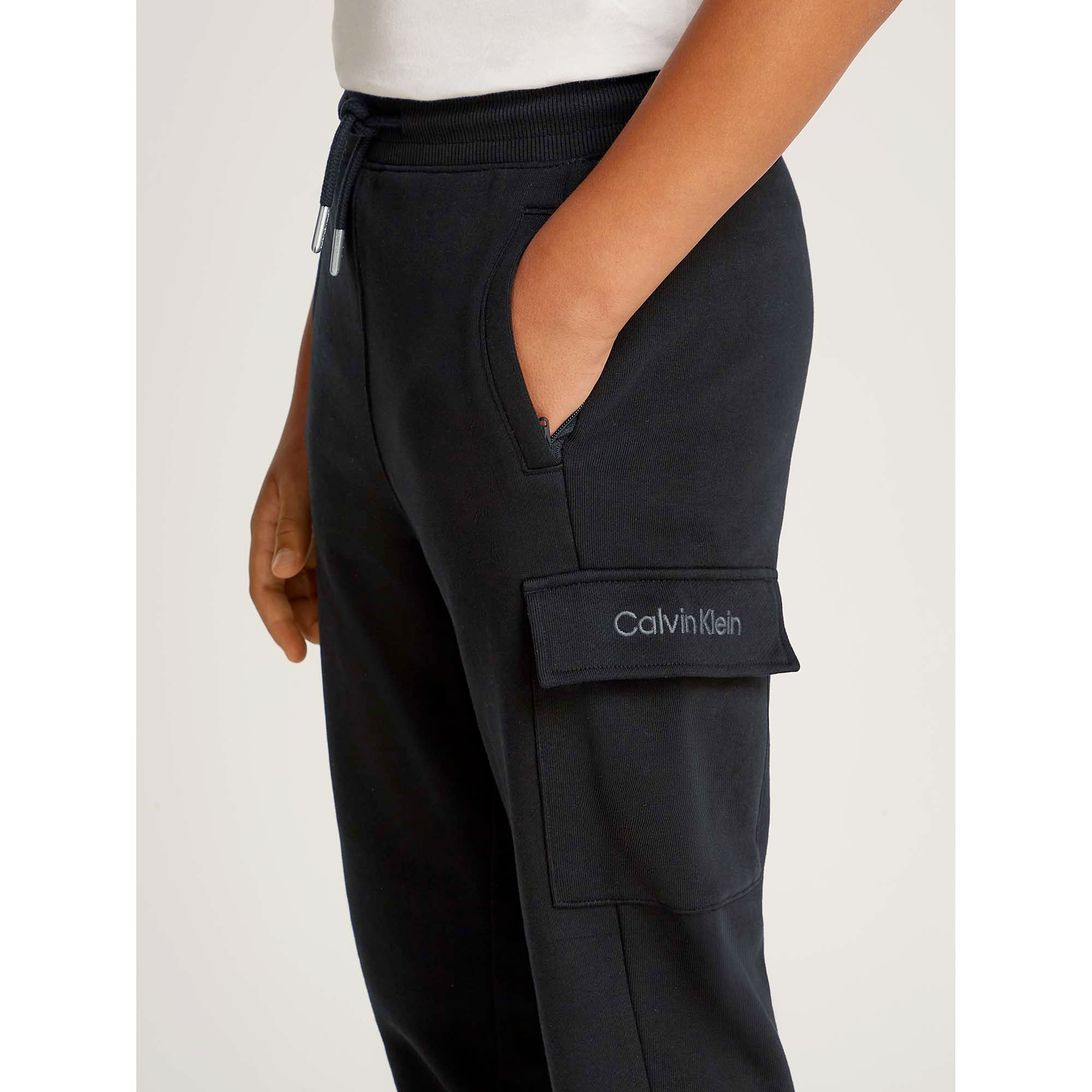 RELAXED_TAPERED_LEG_CARGO_JOGG_CKIB0IB02409T_BEH_Image_5