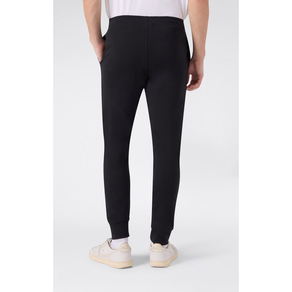 RIB_CUFF_PANTS_220307_KK001_Image_3
