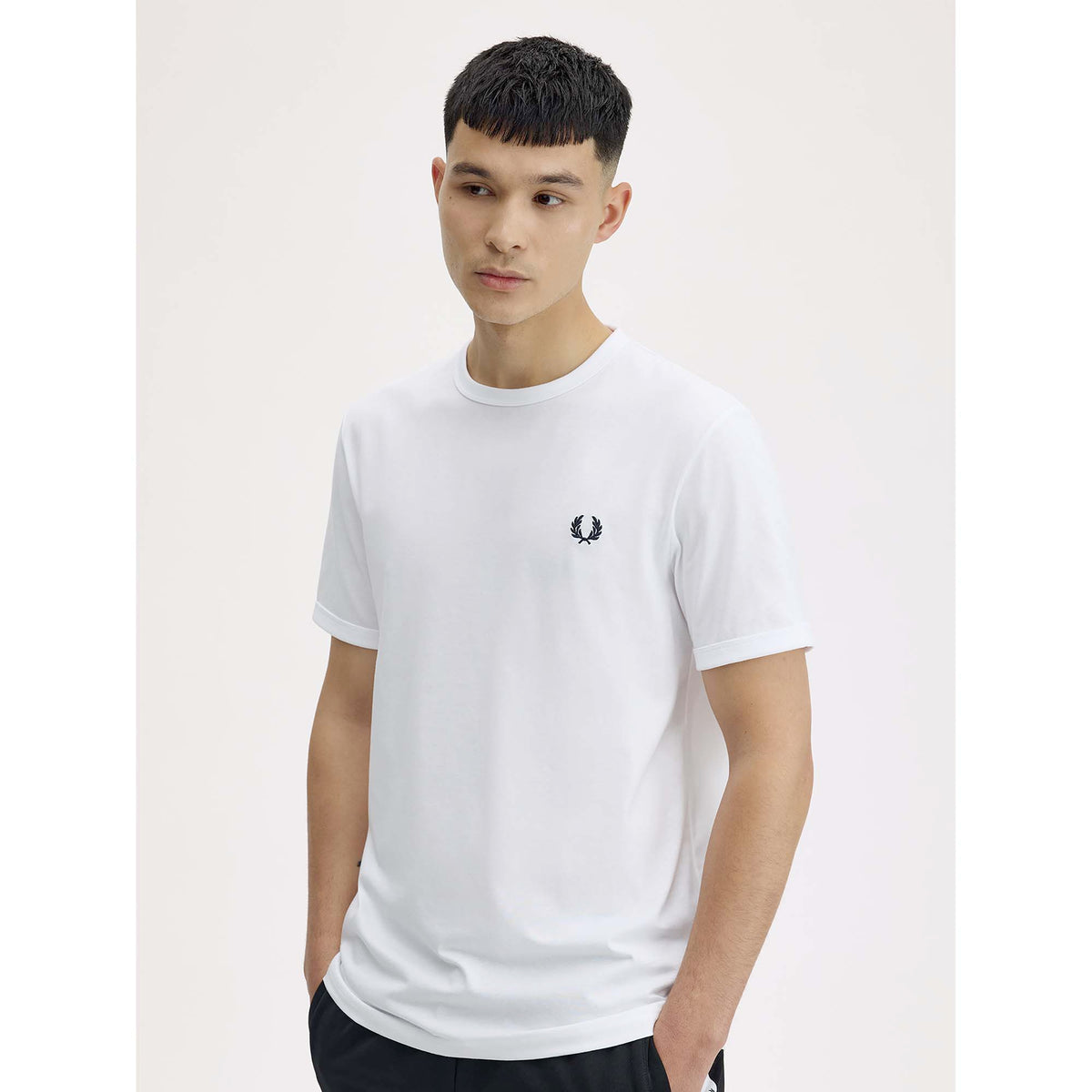 RINGER_T-SHIRT_M3519_100_Image_4