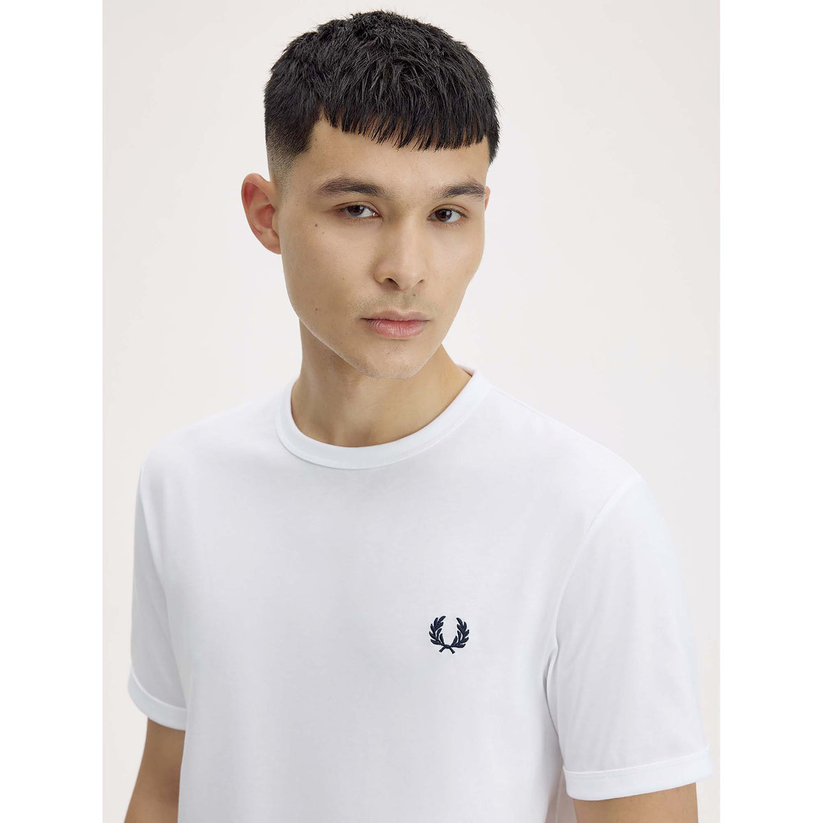 RINGER_T-SHIRT_M3519_100_Image_5