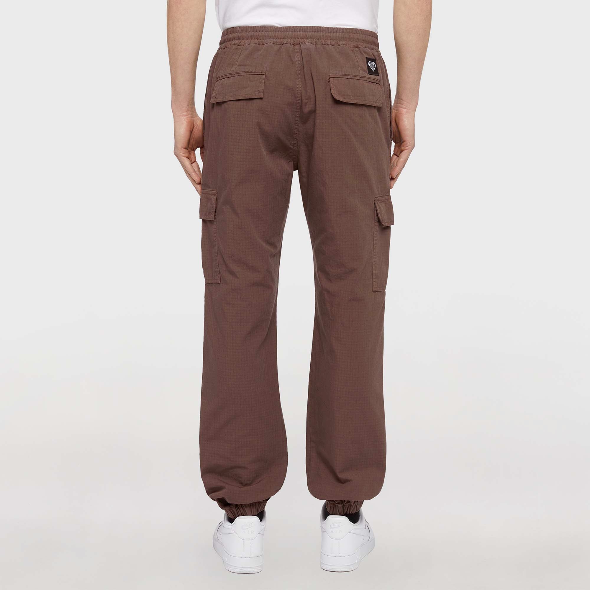 RIPSTOP_CARGO_JOGGER_24WICJ01_BROWN_Image_4