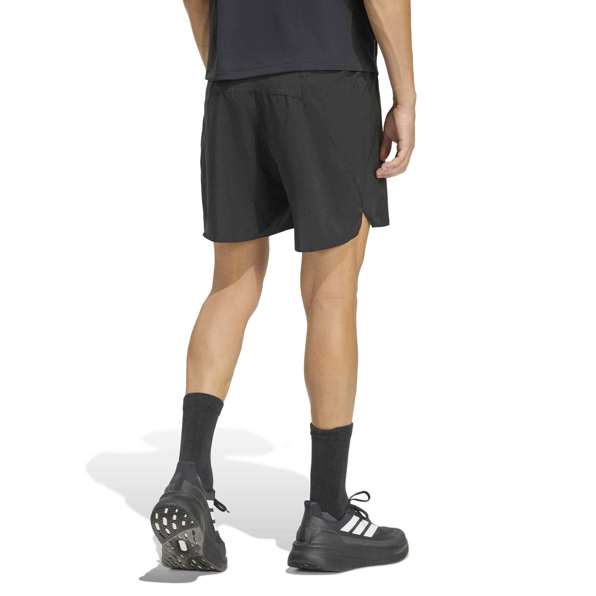 RUN_ESS_SHOR_M_KA4291_BLACK_Image_3