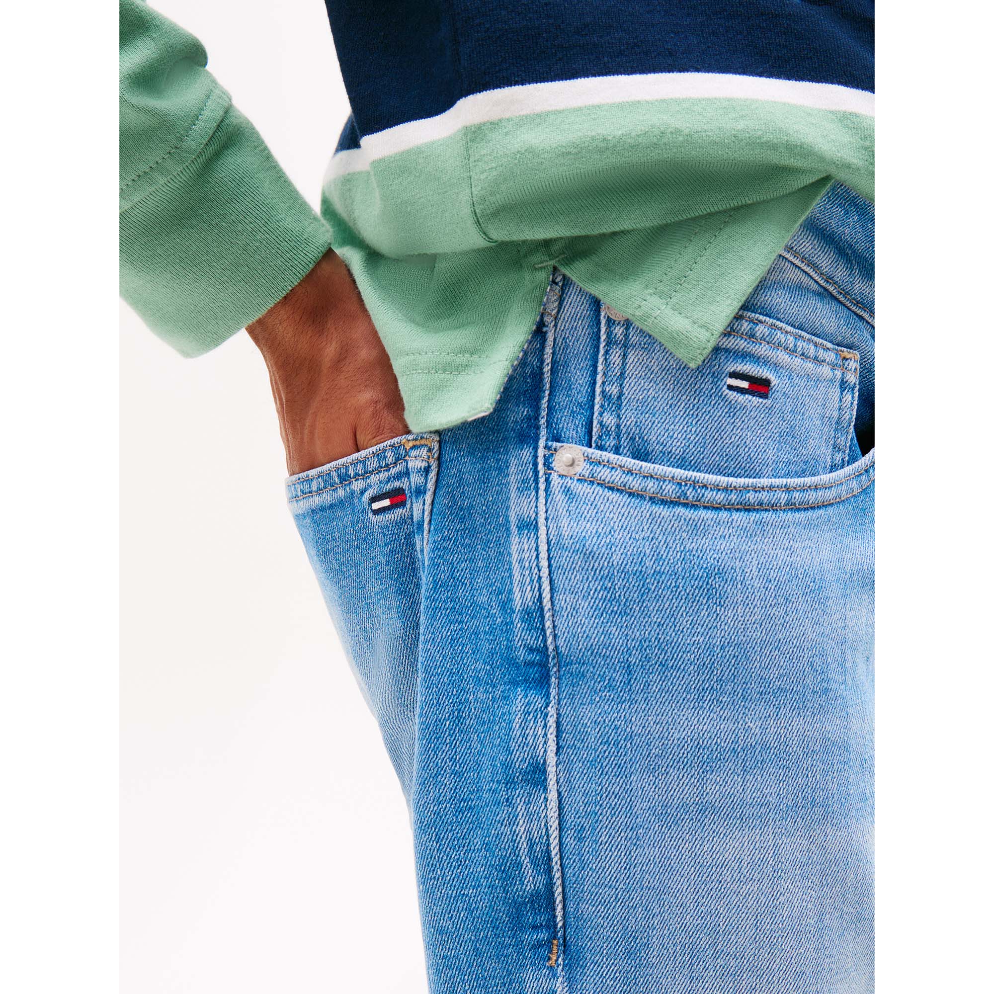 RYAN_SLIM_STR_DI5133_DM0DM22166_1A5_Image_5