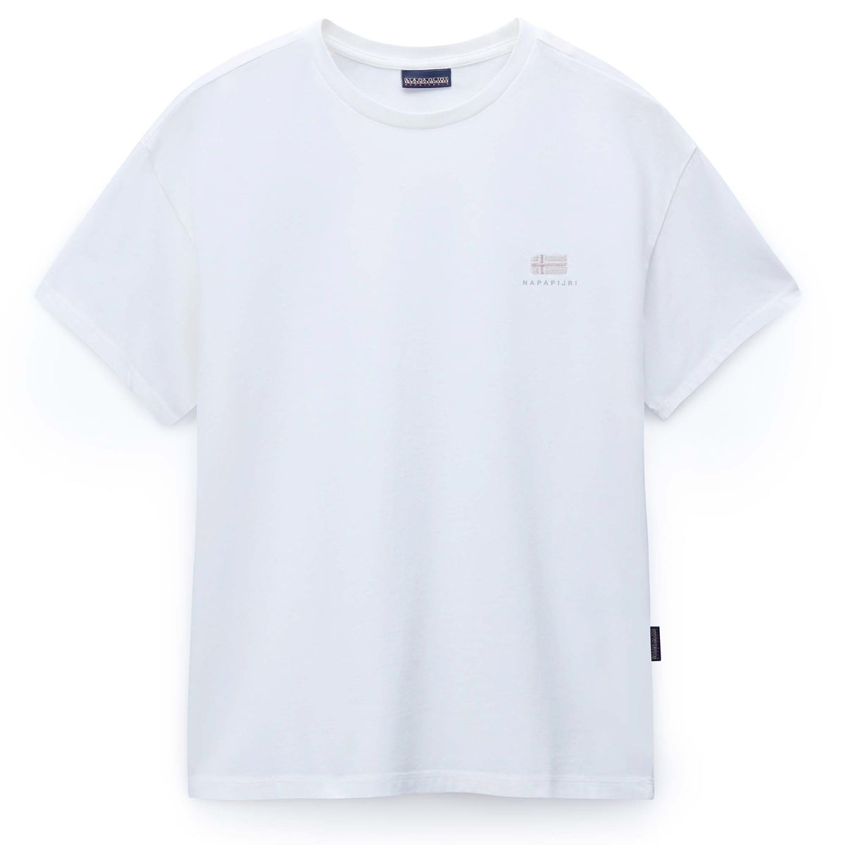 S-NINA_NP0A4H872061_WHITEHER_Image_1