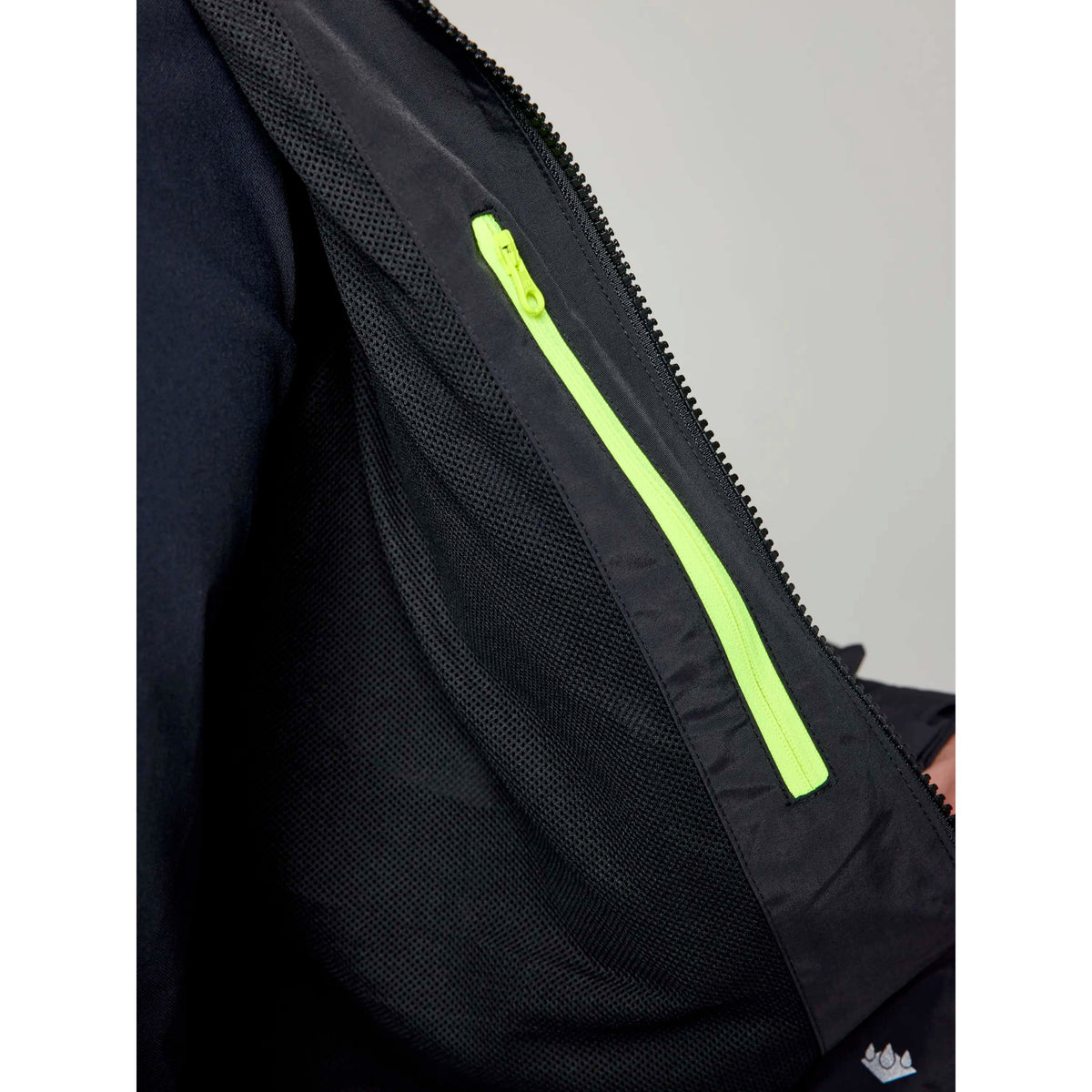 SAILING_JACKET_A123008S00_W01_Image_7