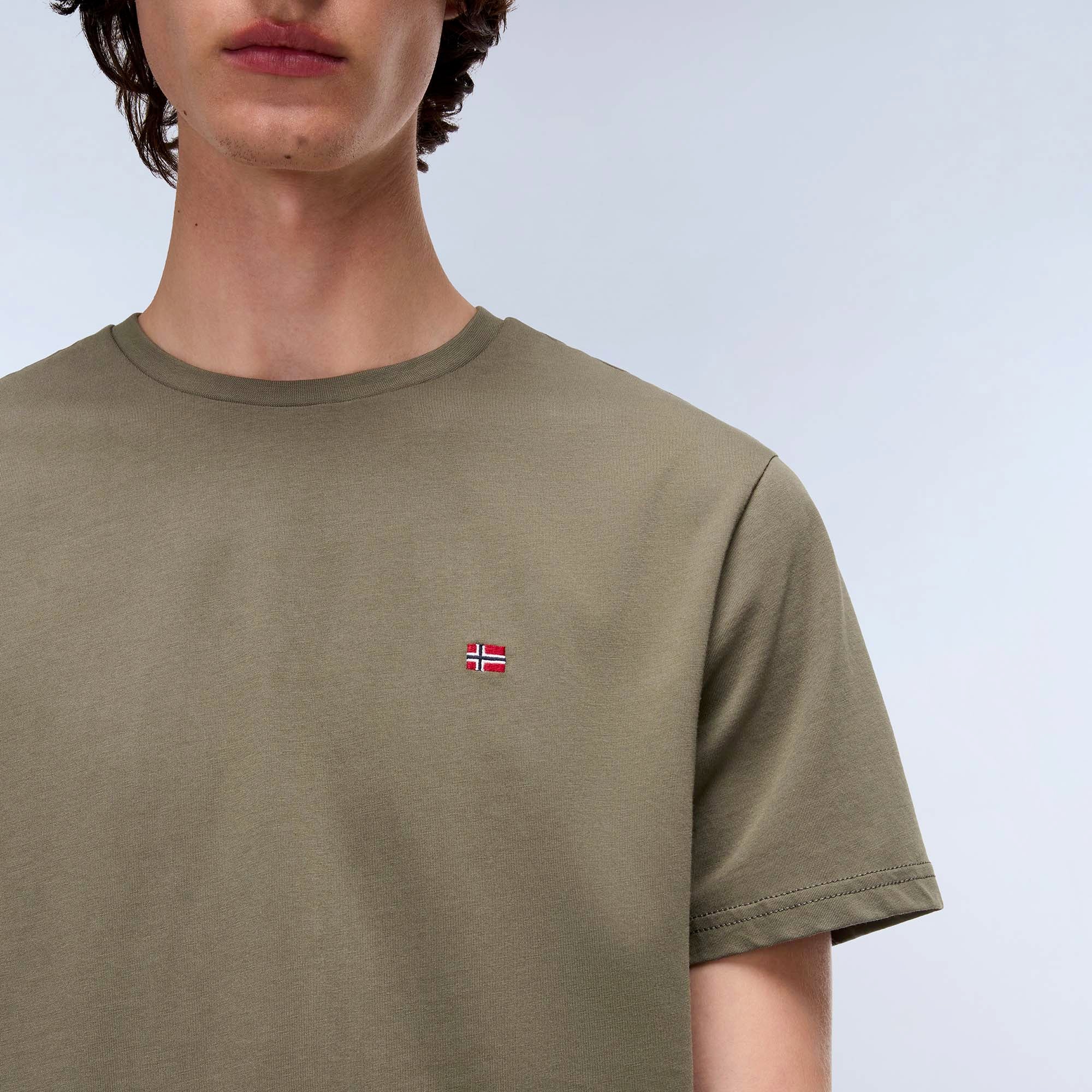 SALIS_SS_SUM_NP0A4H8DG0A1_TEALEAF_Image_4