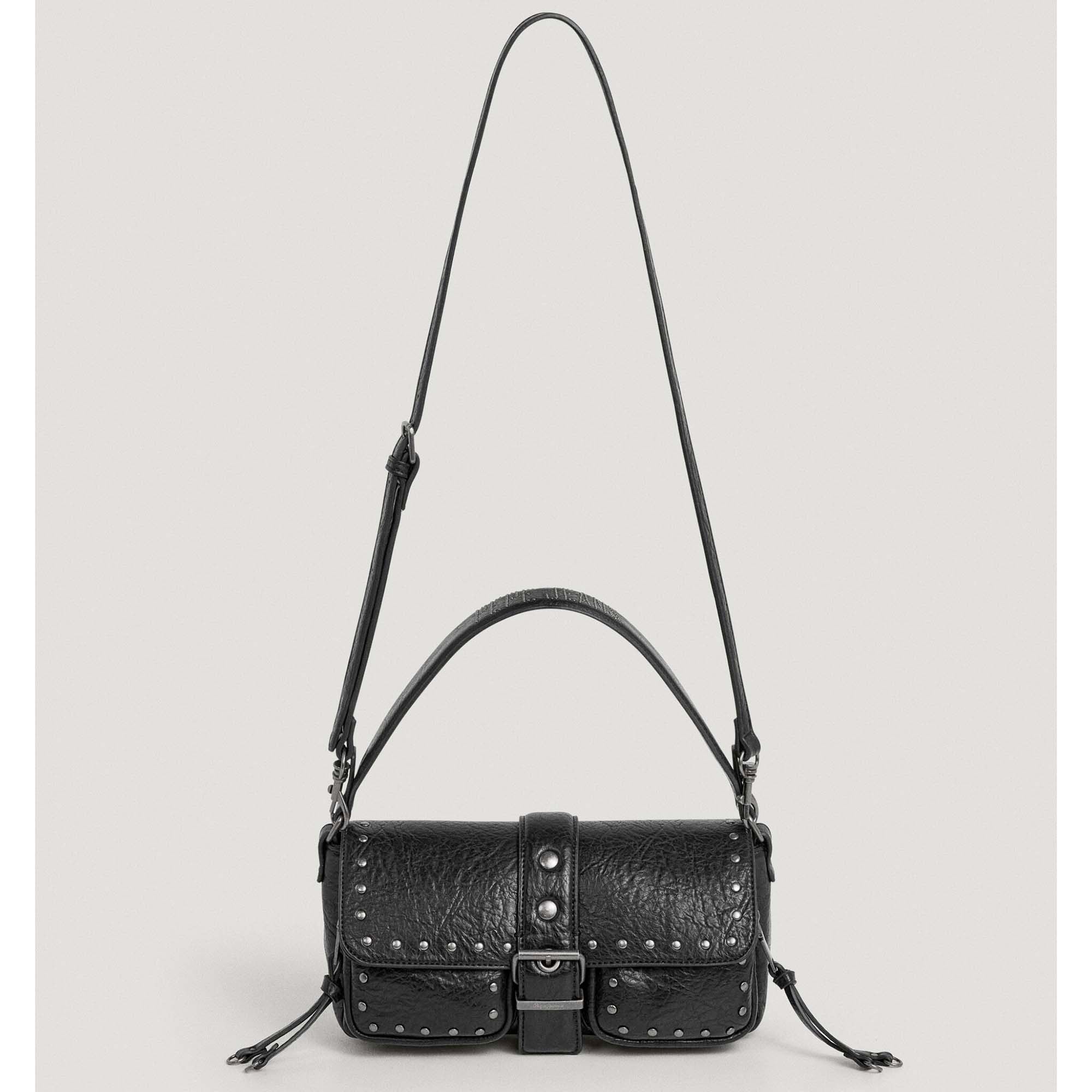 SALLY_MOON_PL0300002_999_Image_2