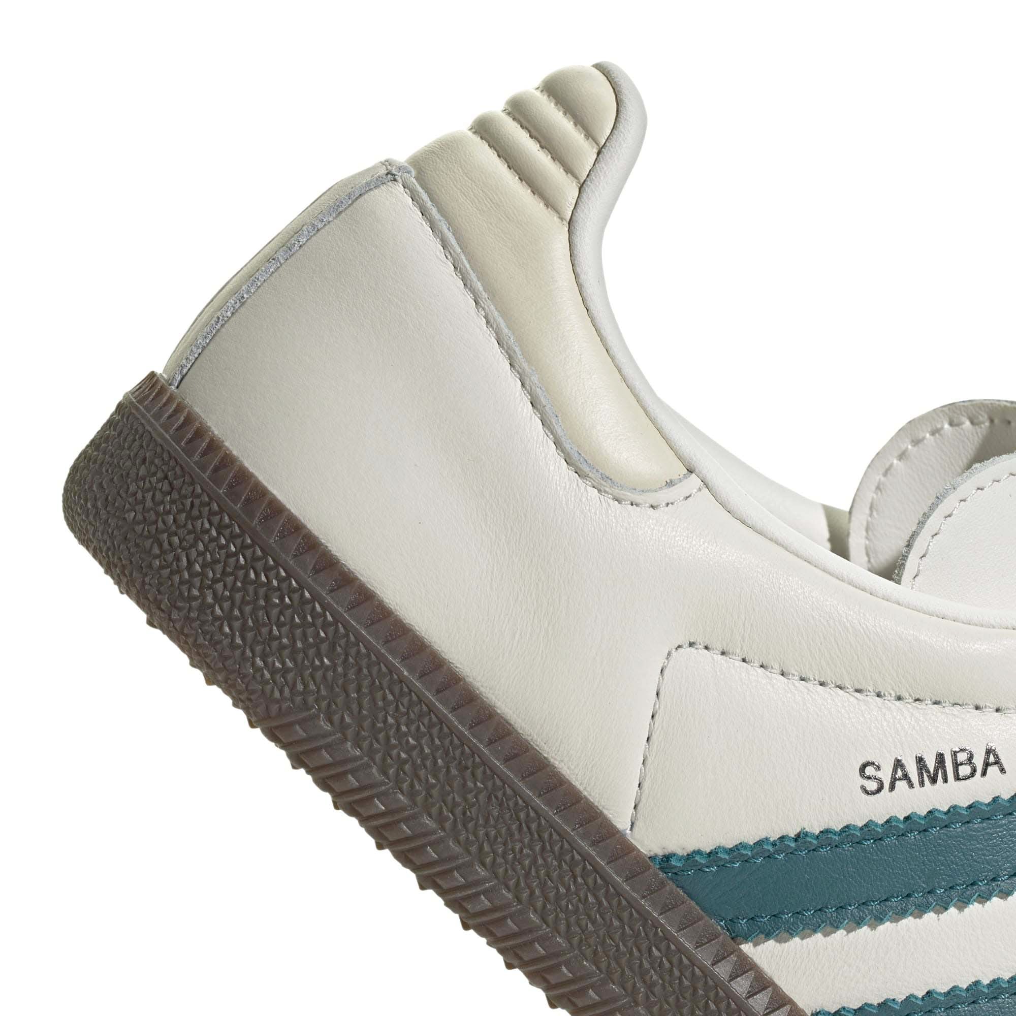 SAMBA_OG_W_IG1963_CLOUDWHI_Image_7