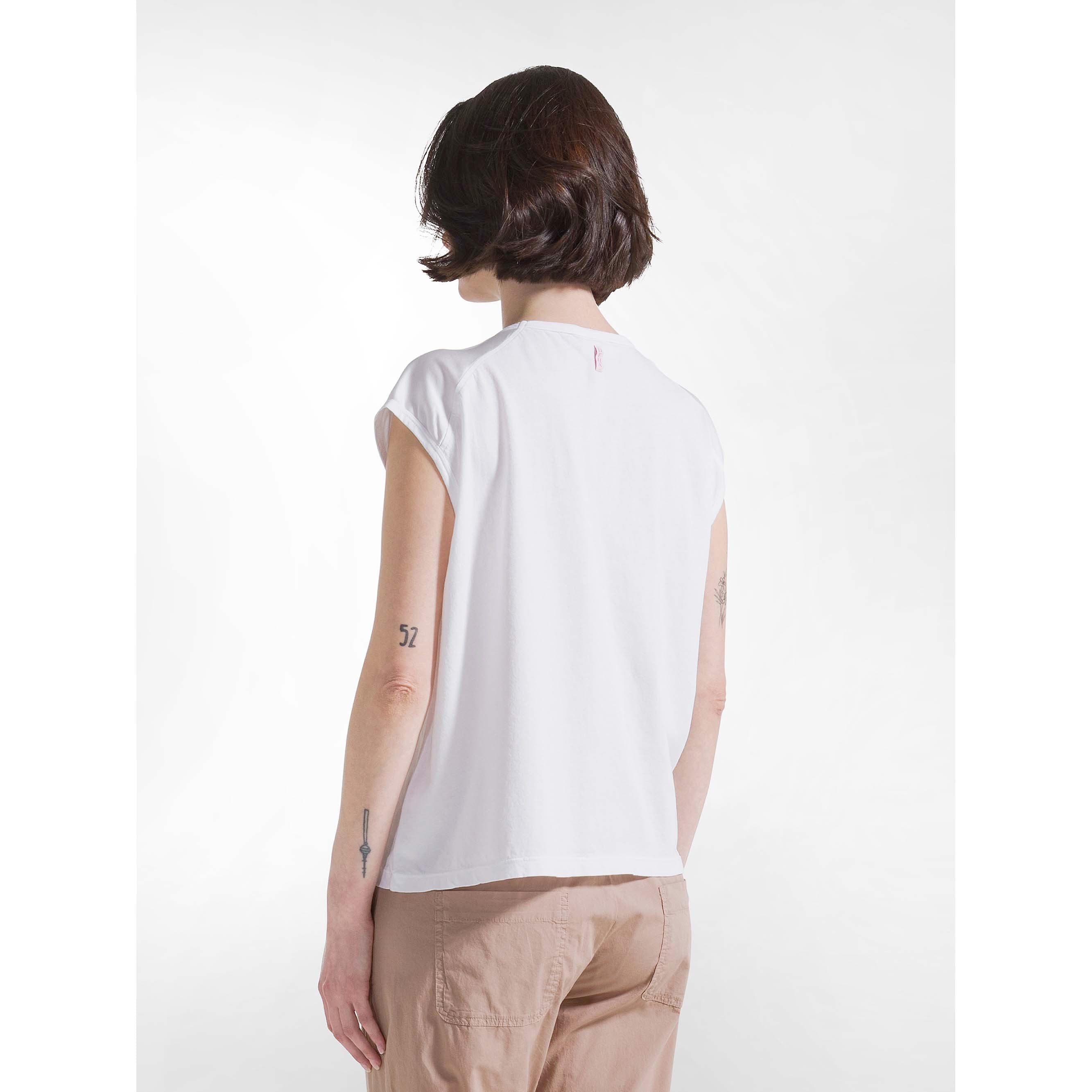 SATIN_SLEEVE_TOP_D42440_10001_Image_3