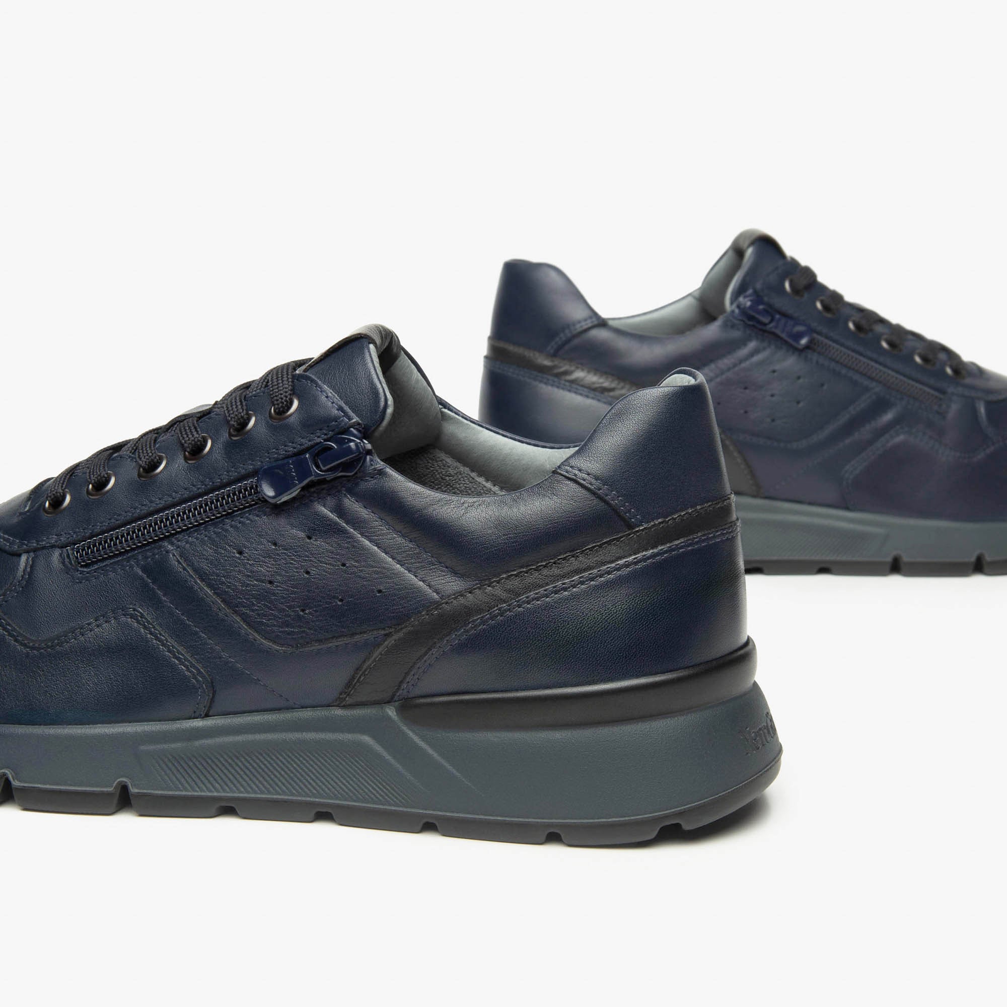 SAUVAGE_SAUVAGE_DARK_GREY_PUBIDENSPOGGIO_B16_I500870U_200_Image_4