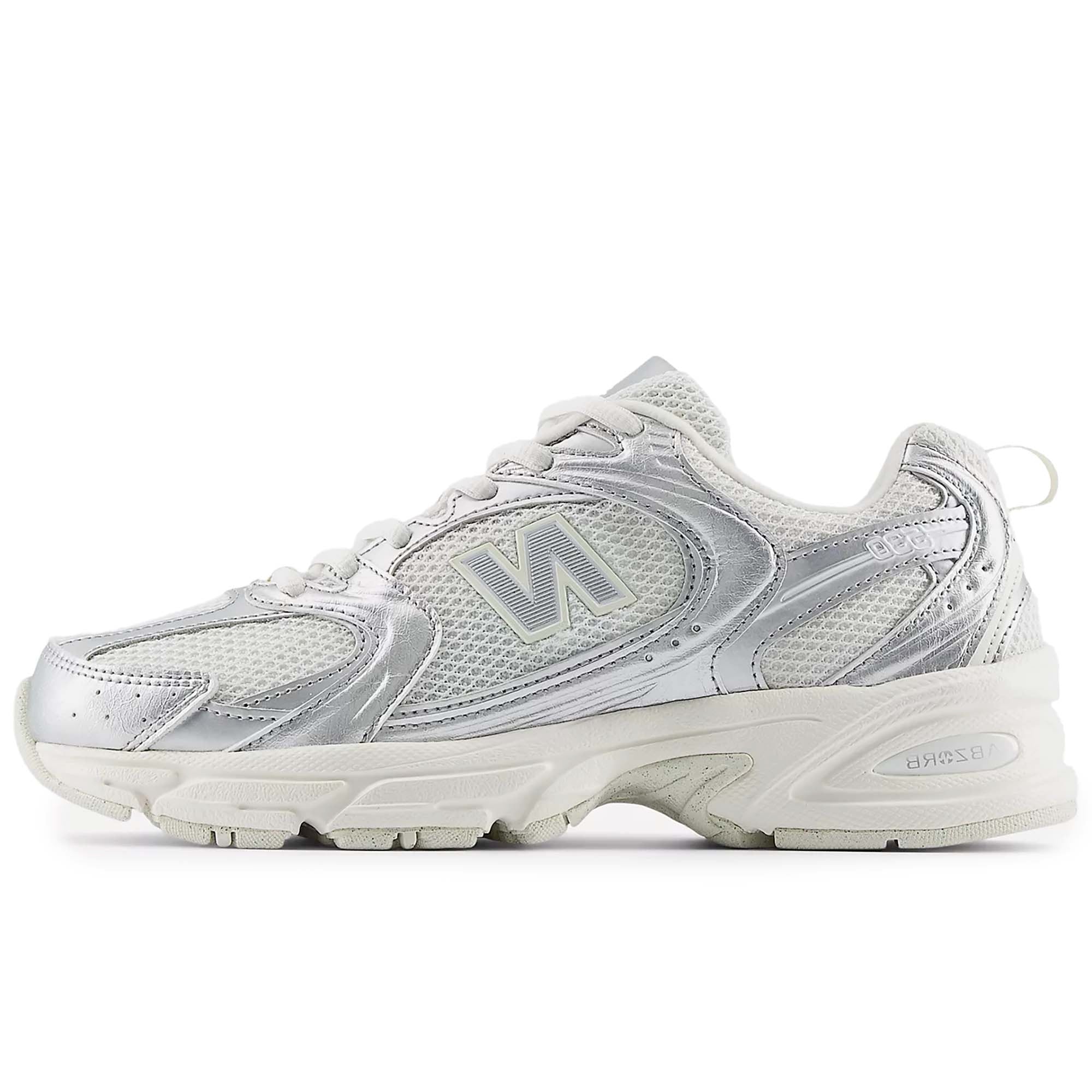 SCARPA_LIFESTYLE_U5303IR_SILVER-M_Image_1