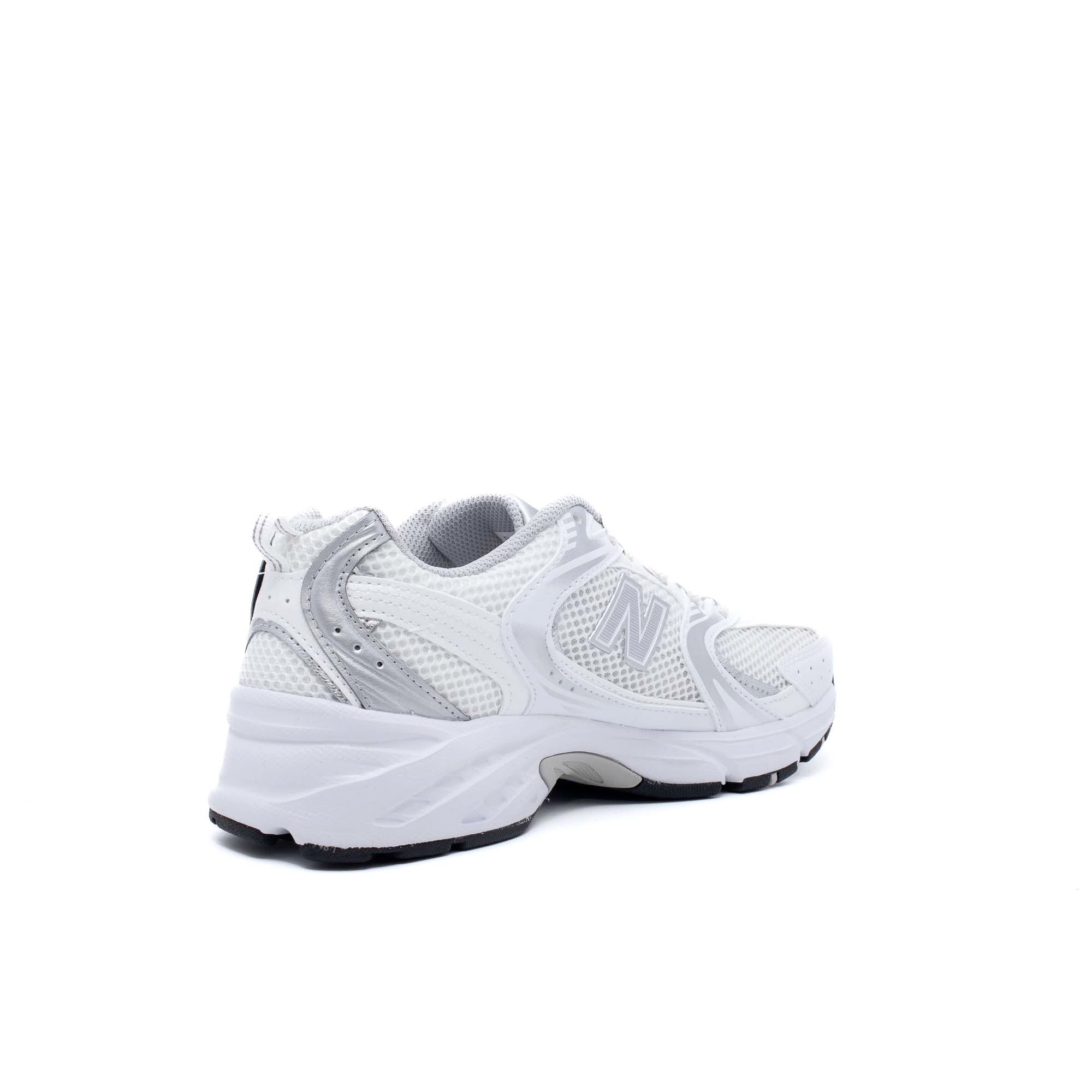 SCARPE_LIFESTYLE_UNISEX_-_VTZ_MR530EMA_WHITESIL_Image_4