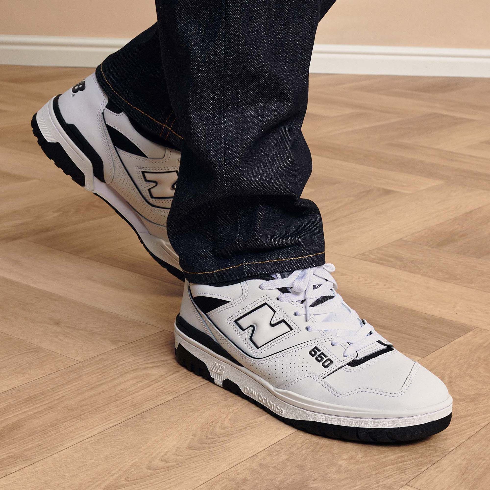 SCARPE_LIFESTYLE_UNISEX_LTZ_BB550HA1_WHITE_Image_5