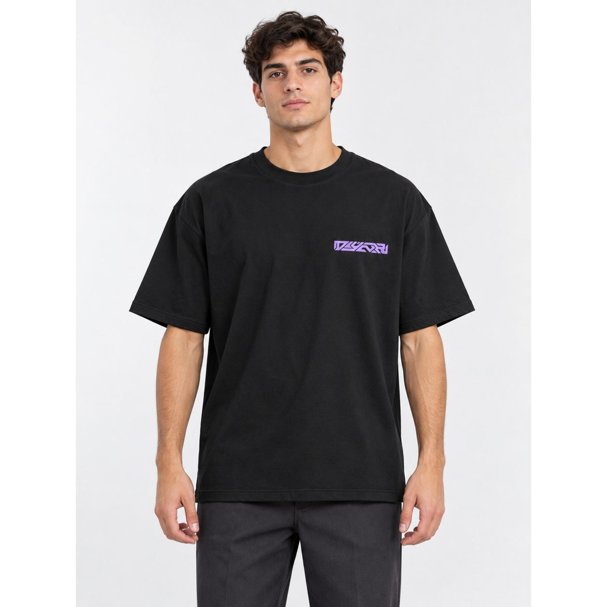 SCI-FI_STADIUM_TEE_TS1135TT_01_Image_2