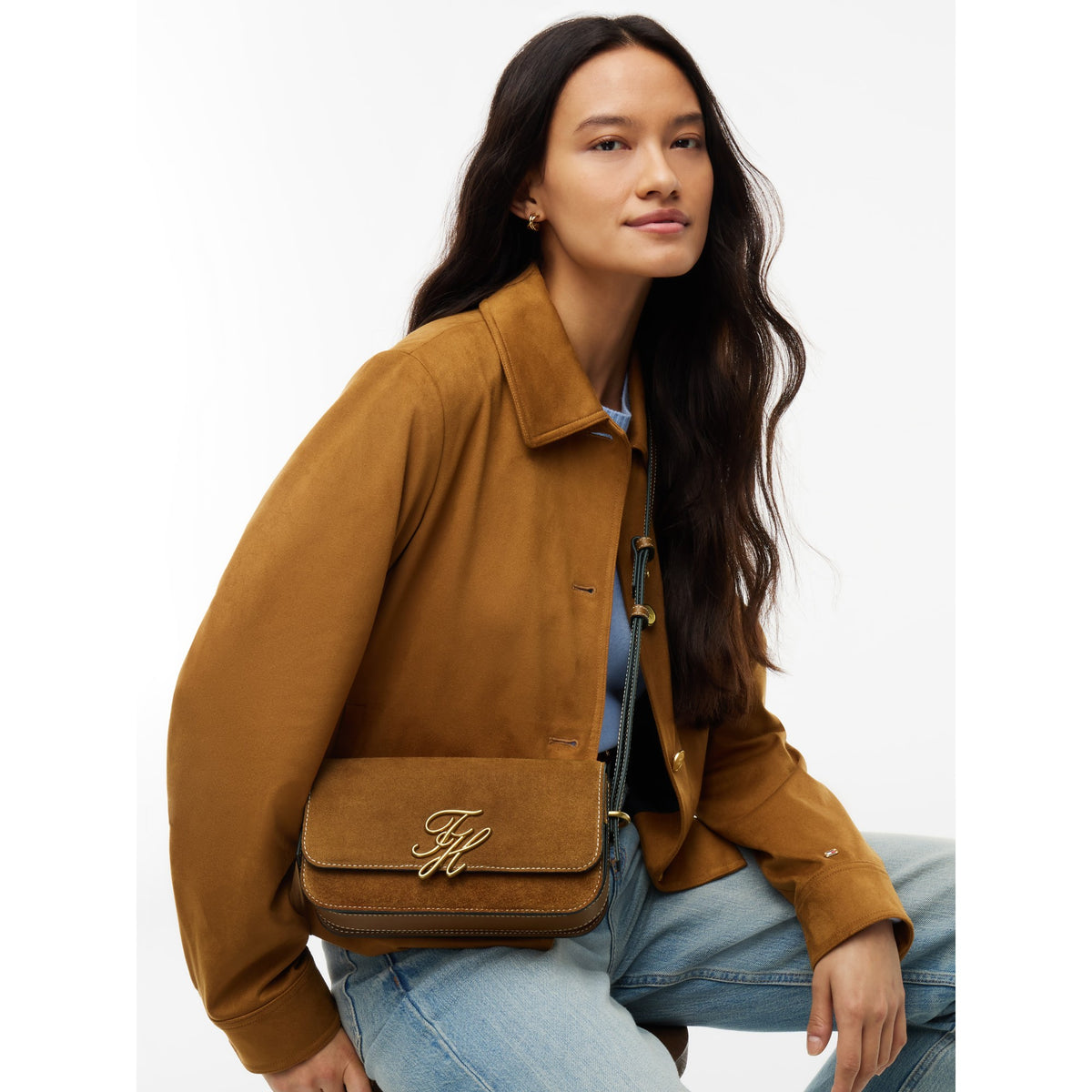SCRIPT_LEATHER_CROSSOVER_SUEDE_AW0AW19326_GB8_Image_2