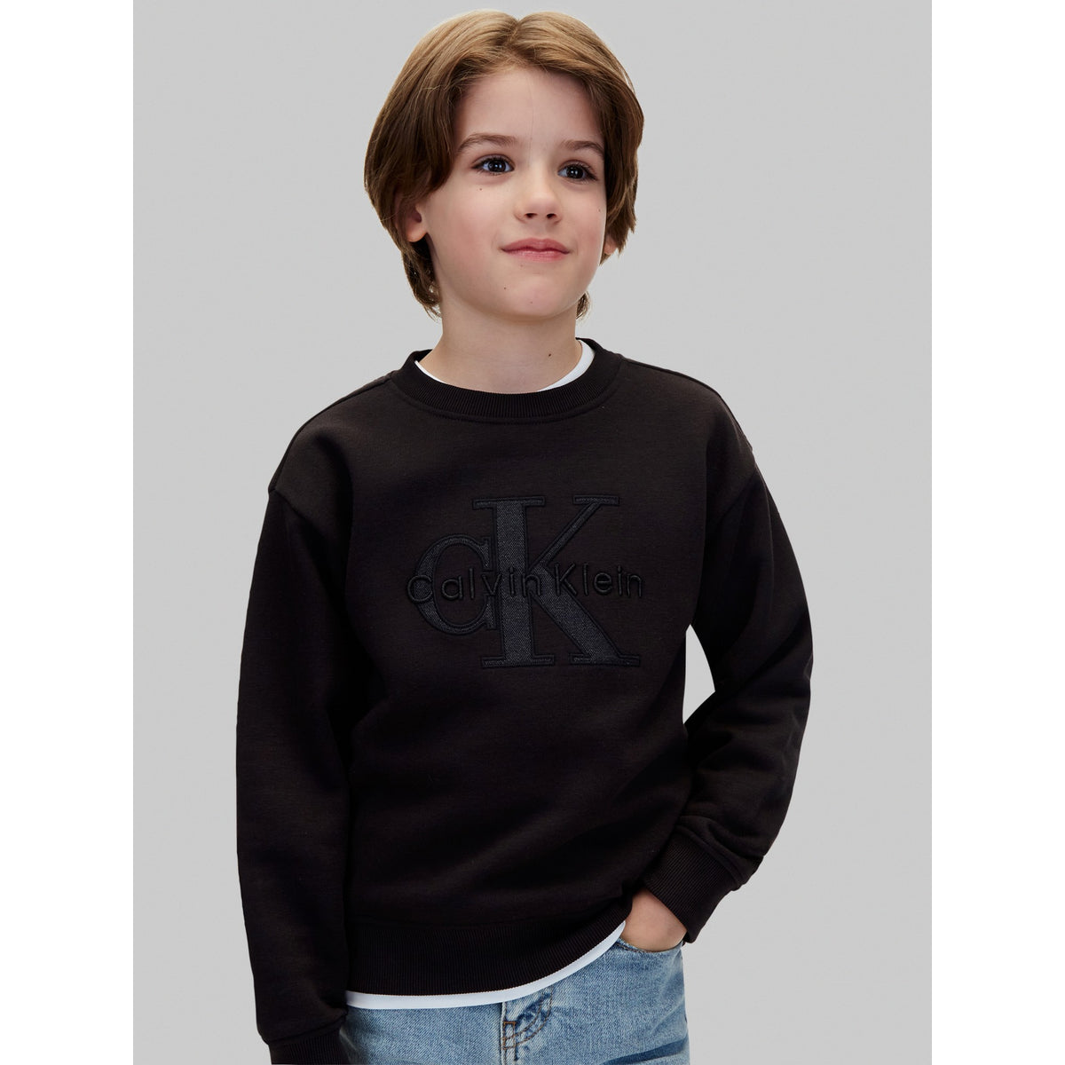 SEASONAL_MONOLOGO_CN_SWEATSHIR_LVCKFJB29BT_BEH_Image_4