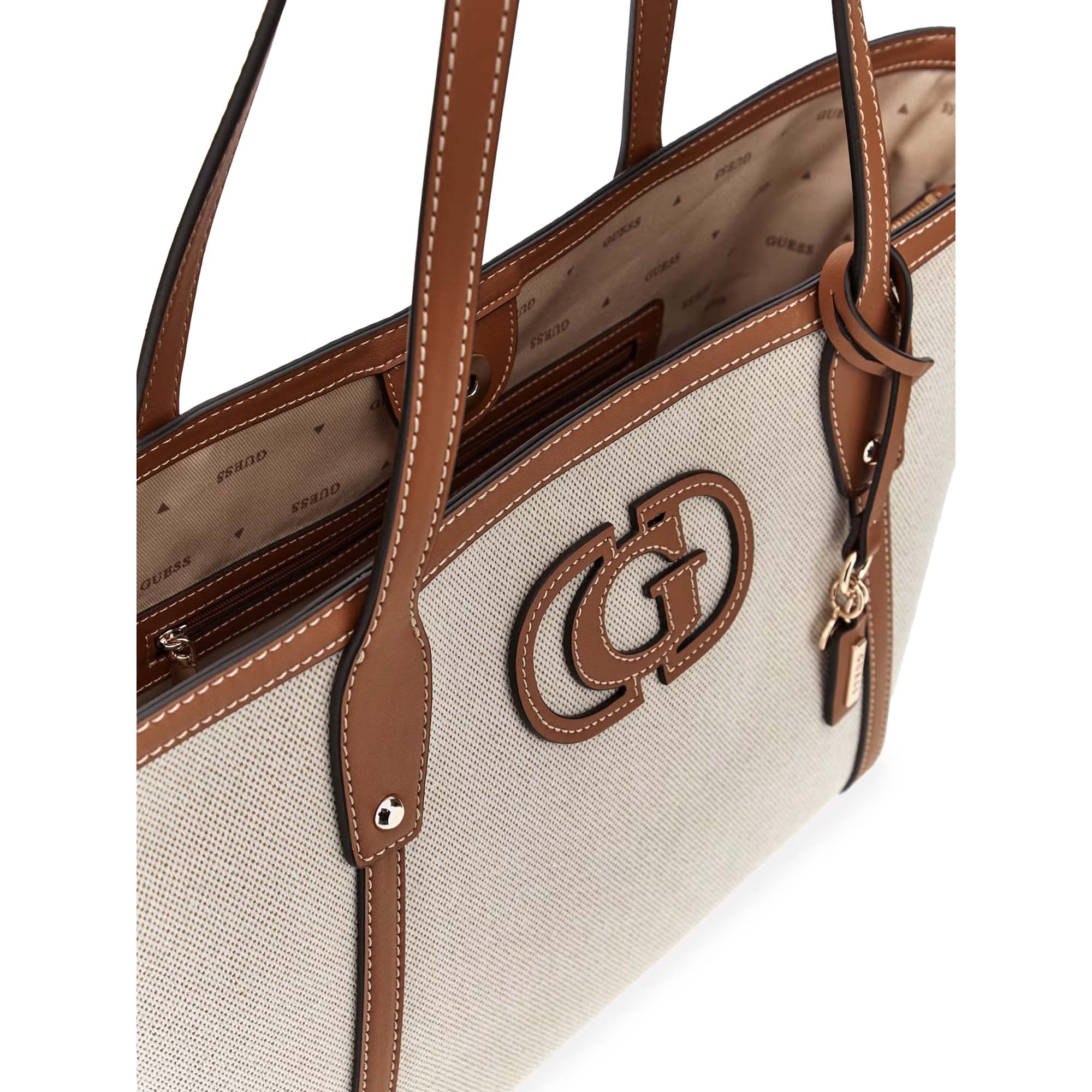 SEBINA_TOTE_HWAG9524230_NRC_Image_3