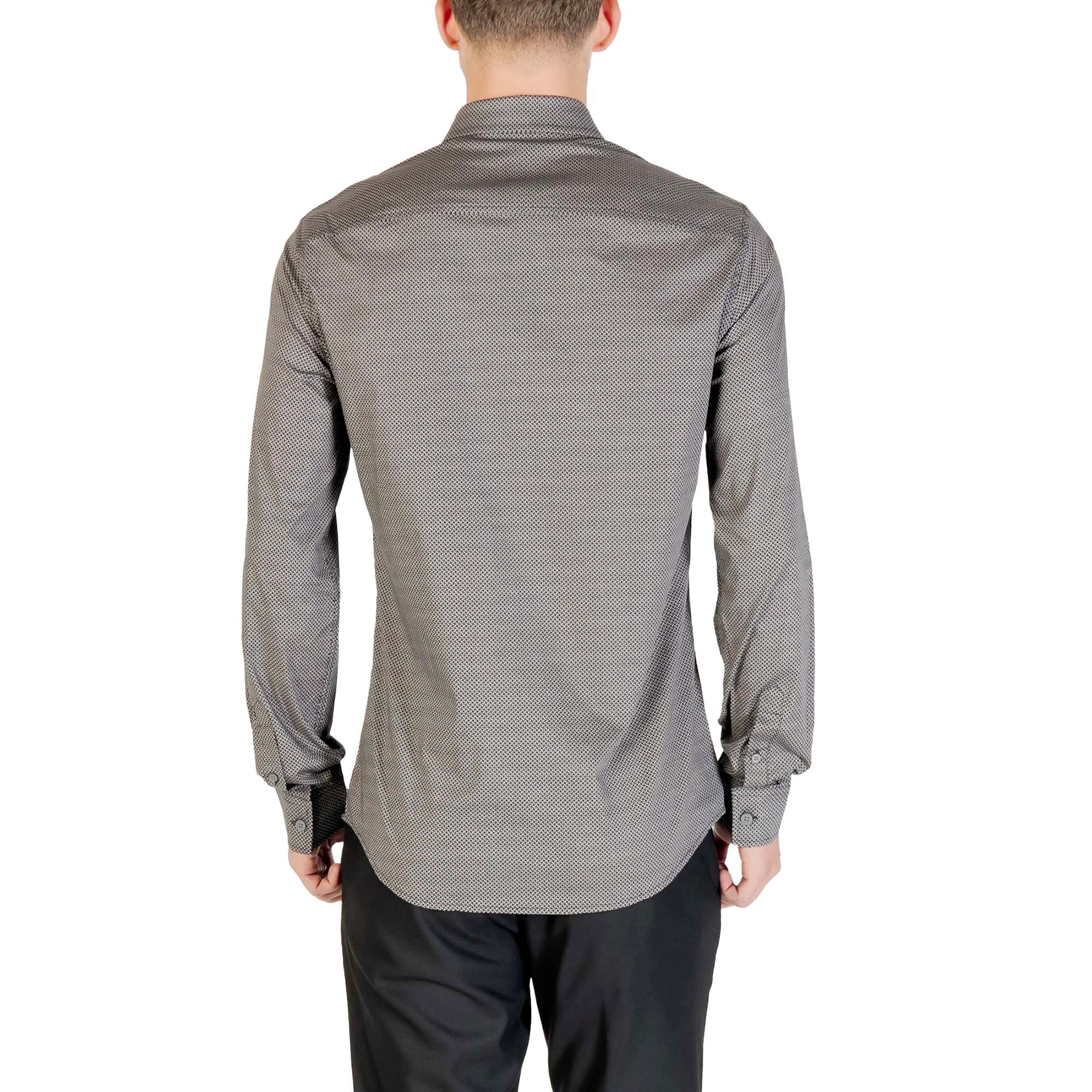 SHIRT_XM000625AF13184_FB073_Image_2